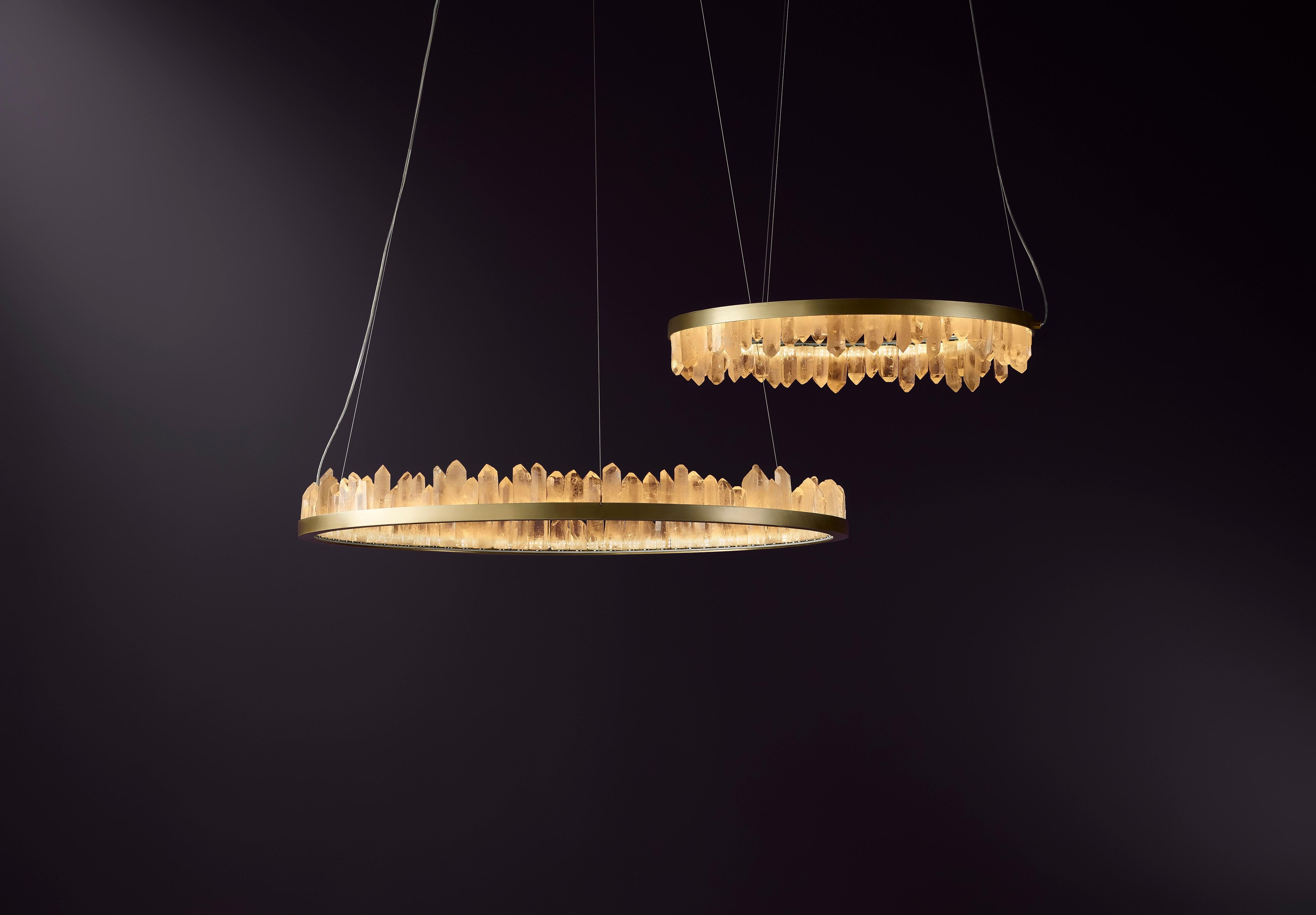 Postmoderno Downward Circular Ring Natural Quartz Crystal Pendant Light by Christopher Boots in vendita