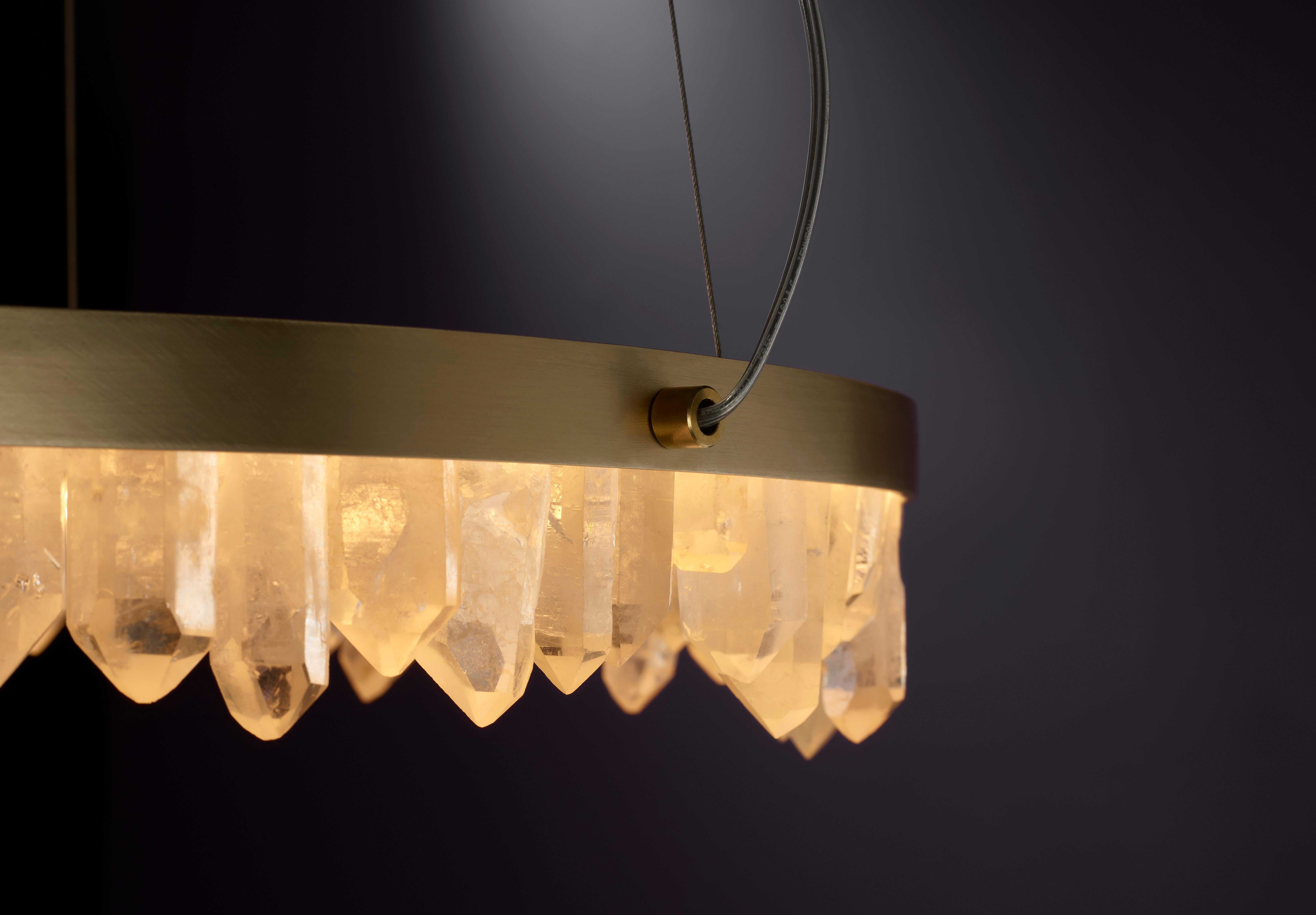 Australiano Downward Circular Ring Natural Quartz Crystal Pendant Light by Christopher Boots in vendita