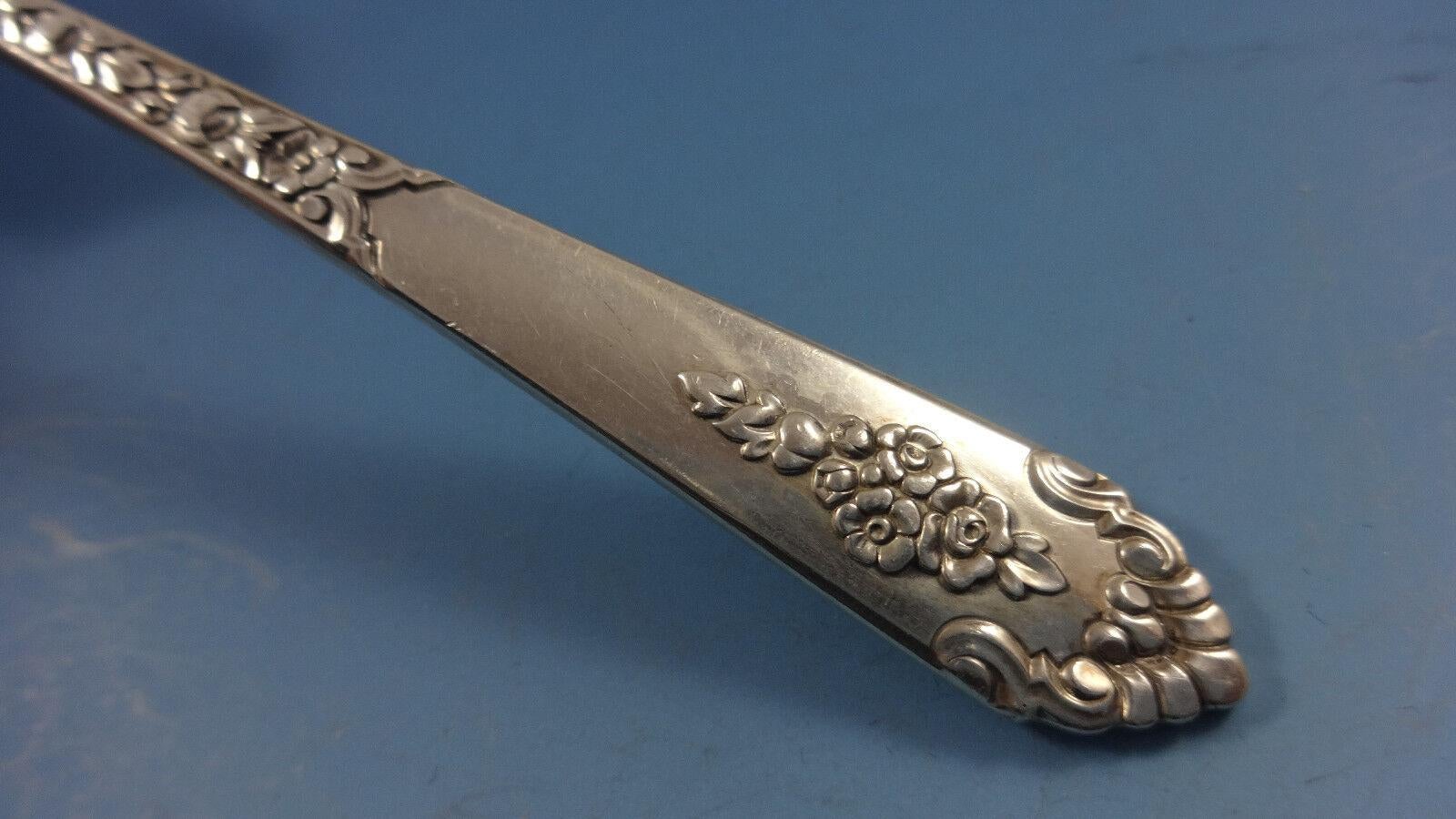 Promise by Royal Crest Sterling Silver Flatware Set For 8 Service 40 Pieces In Excellent Condition For Sale In Big Bend, WI
