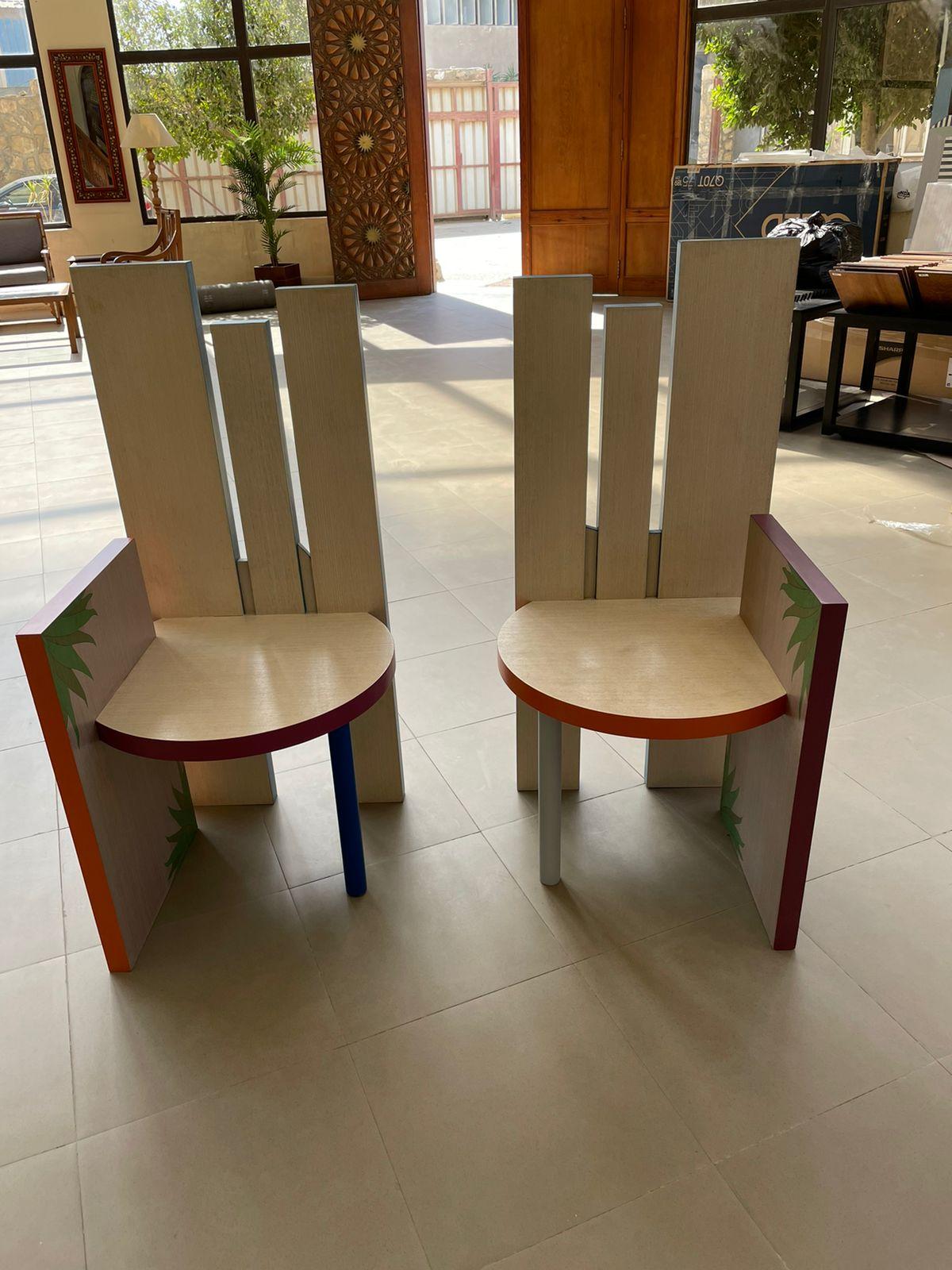 Versprechen -  Stühle aus Holz und Multicolor-Furnier im Angebot 2