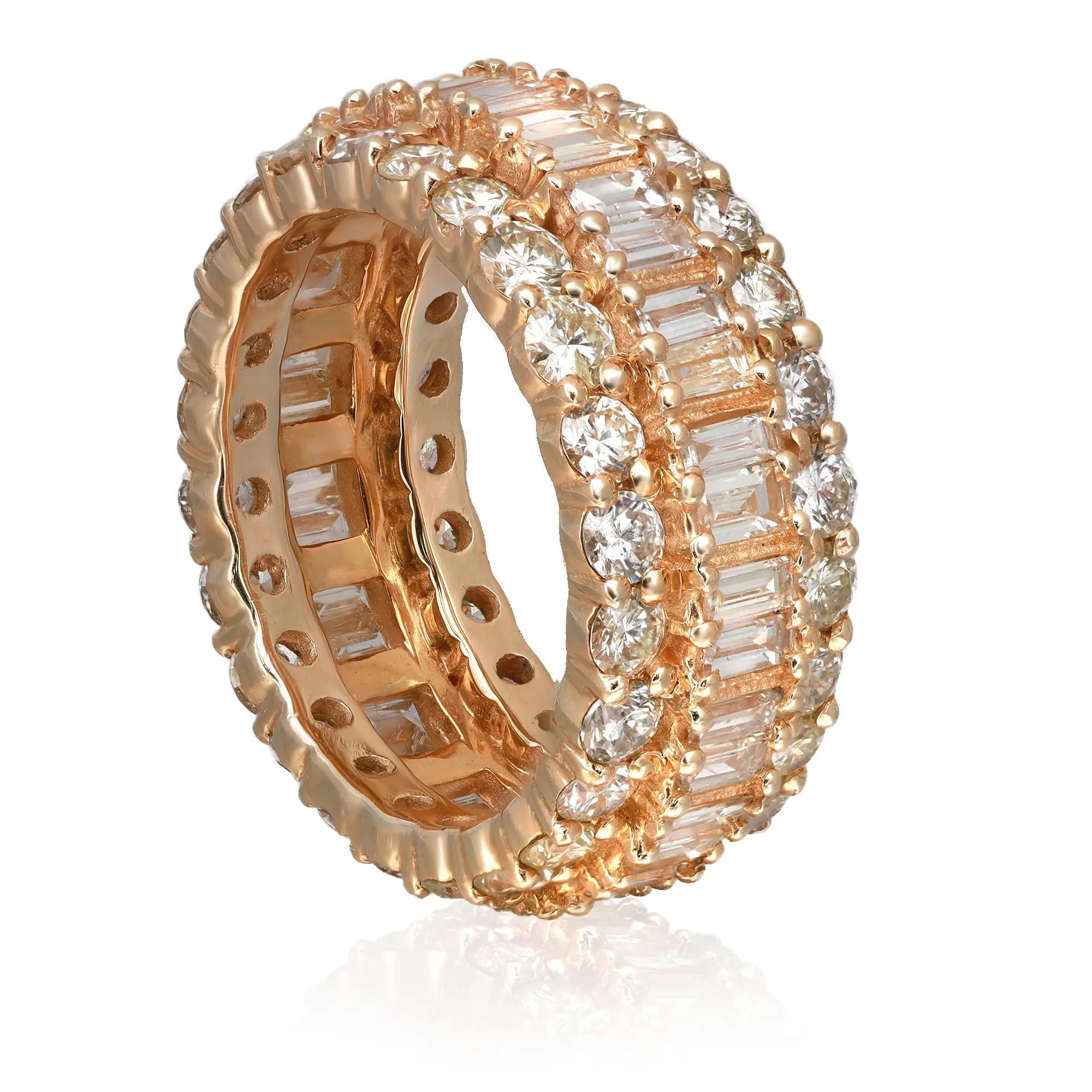 Modern Prong Set Baguette & Round Cut Diamond Band Ring 14K Yellow Gold 3.67Cttw For Sale