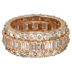 Anello a fascia con diamanti taglio baguette e tondo incastonati in oro giallo 14K 3,67Cttw