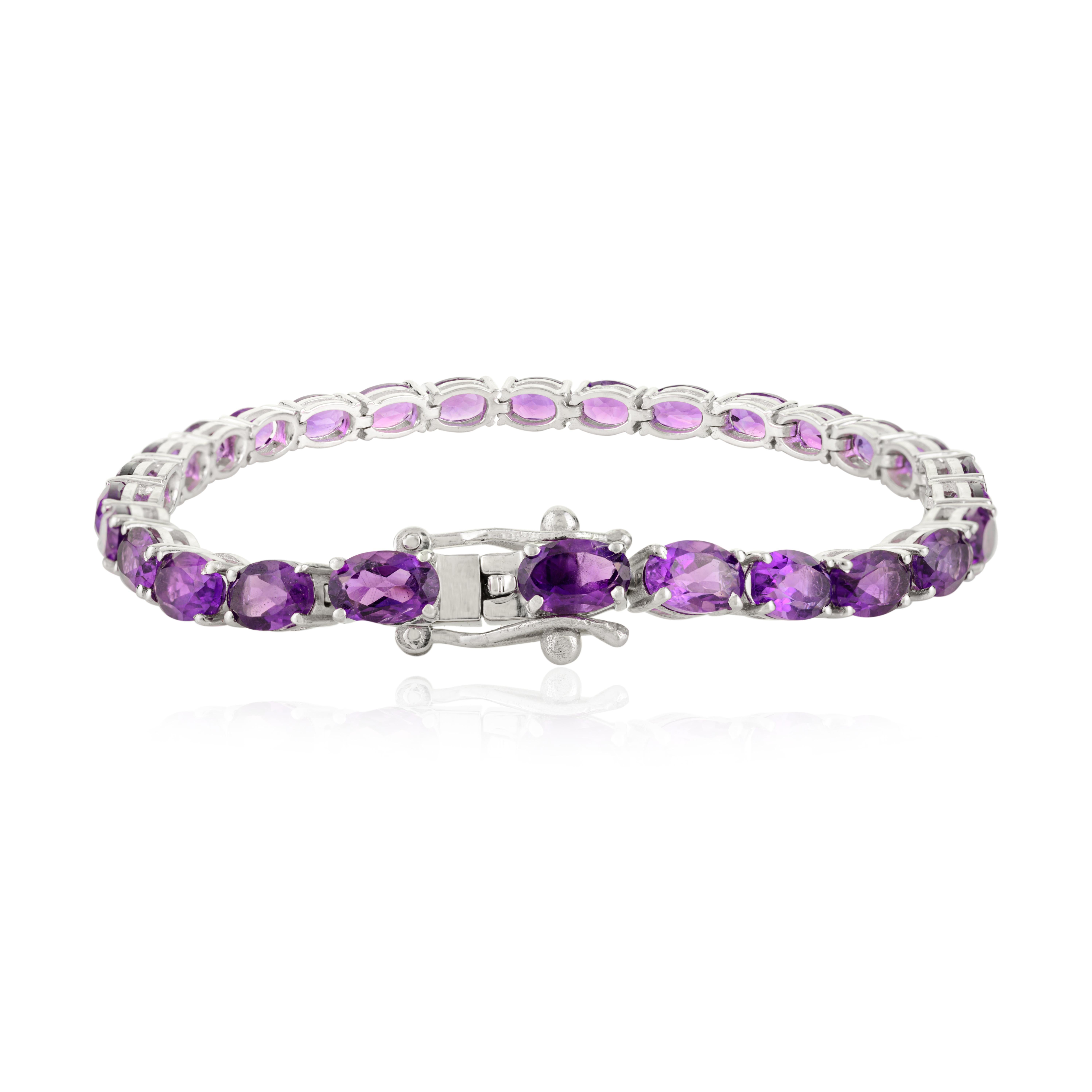 Bracelet de tennis en argent 925 serti d'améthystes ovales pour elle Bijoux fins Neuf - En vente à New York, NY