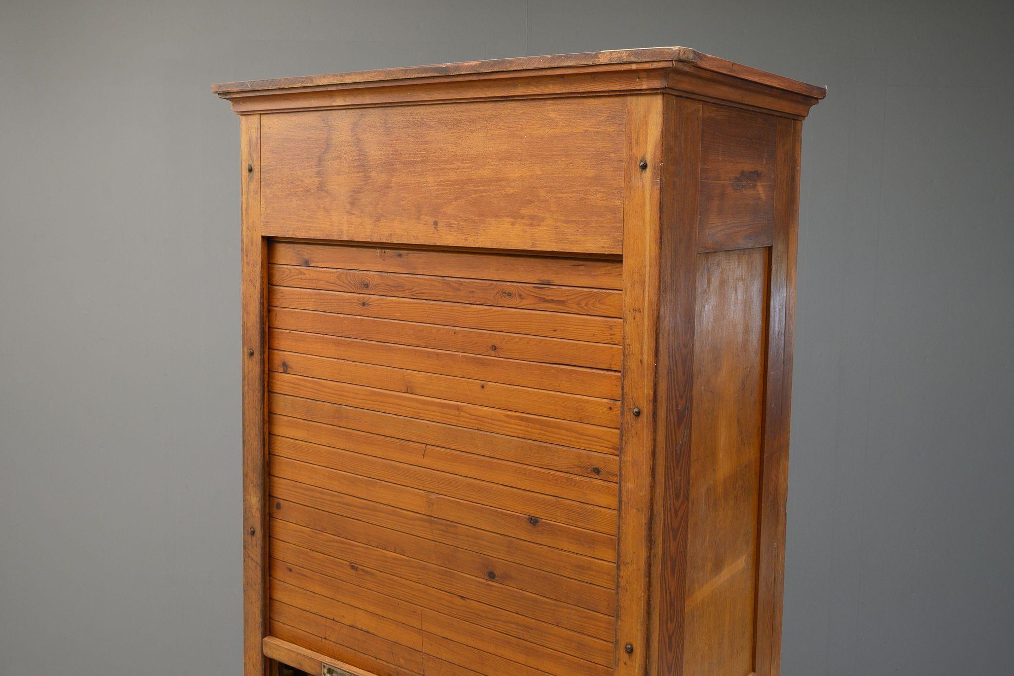 Early 20th Century Proofing Cupboard For Sale