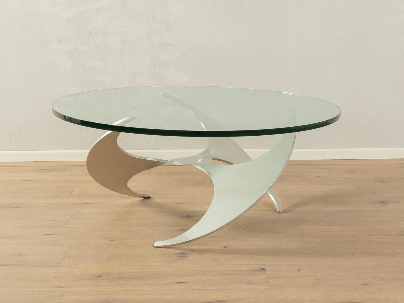 German Propeller coffee table, Knut Hesterberg for Ronald Schmitt For Sale