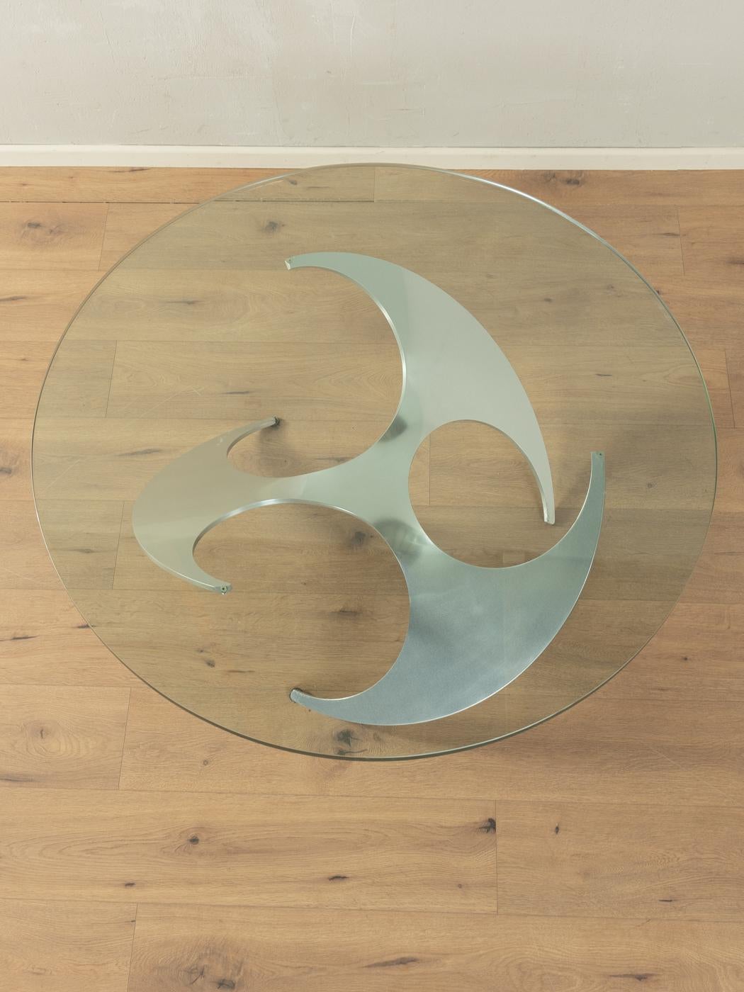 Propeller coffee table, Knut Hesterberg for Ronald Schmitt In Good Condition For Sale In Neuss, NW