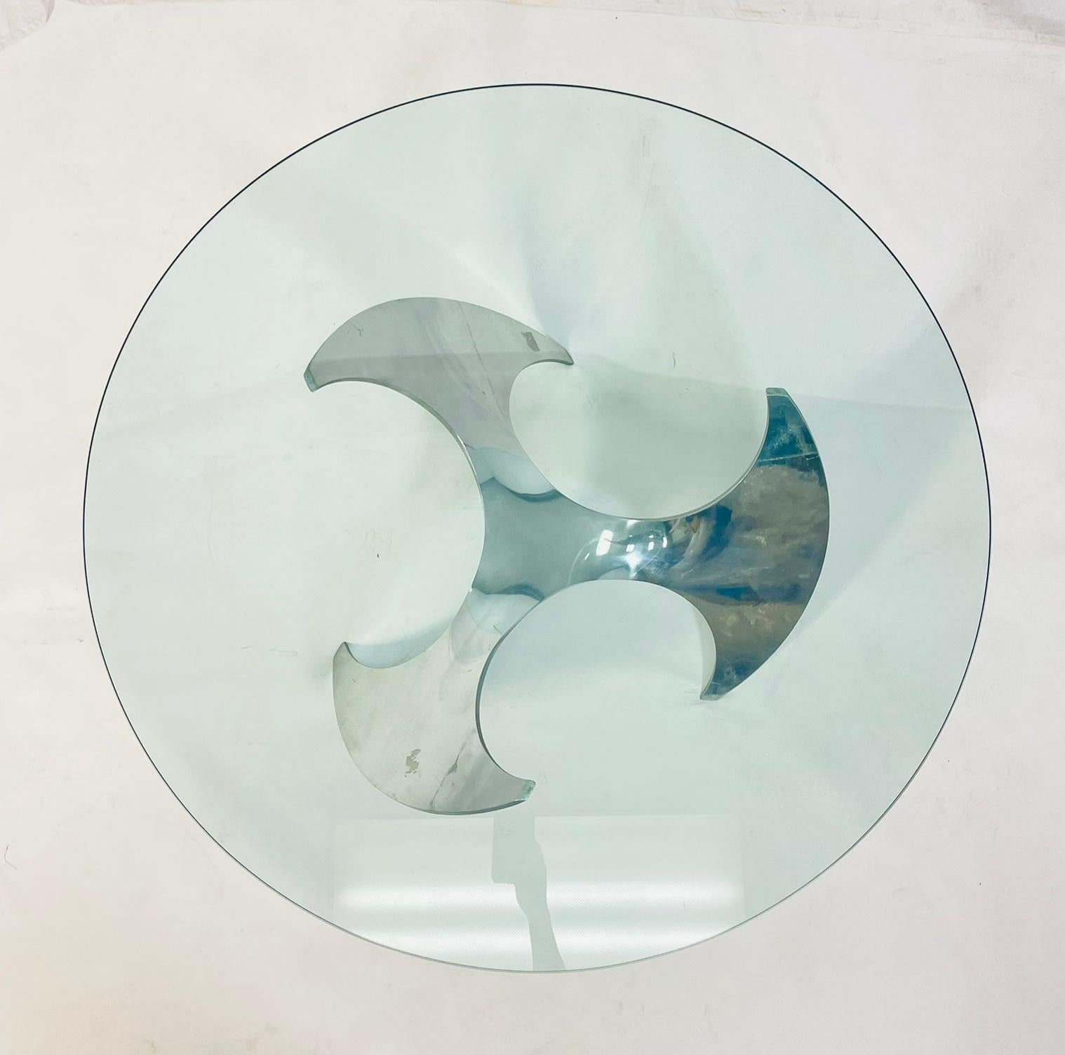 Propeller Coffee Table with a Glass Top by Knut Hesterberg for Ronald Schmitt For Sale 5