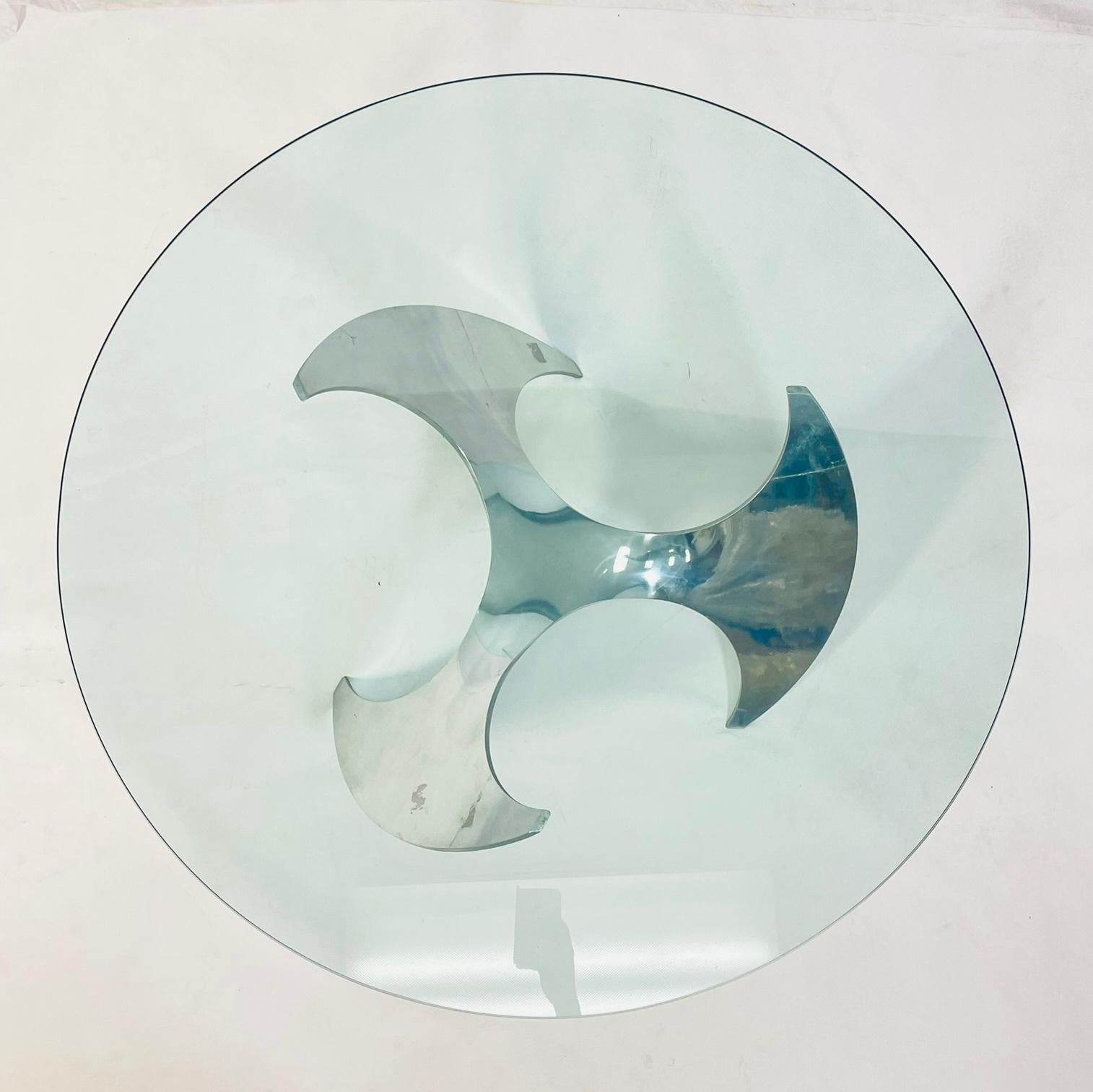 Mid-Century Modern Propeller Coffee Table with a Glass Top by Knut Hesterberg for Ronald Schmitt For Sale
