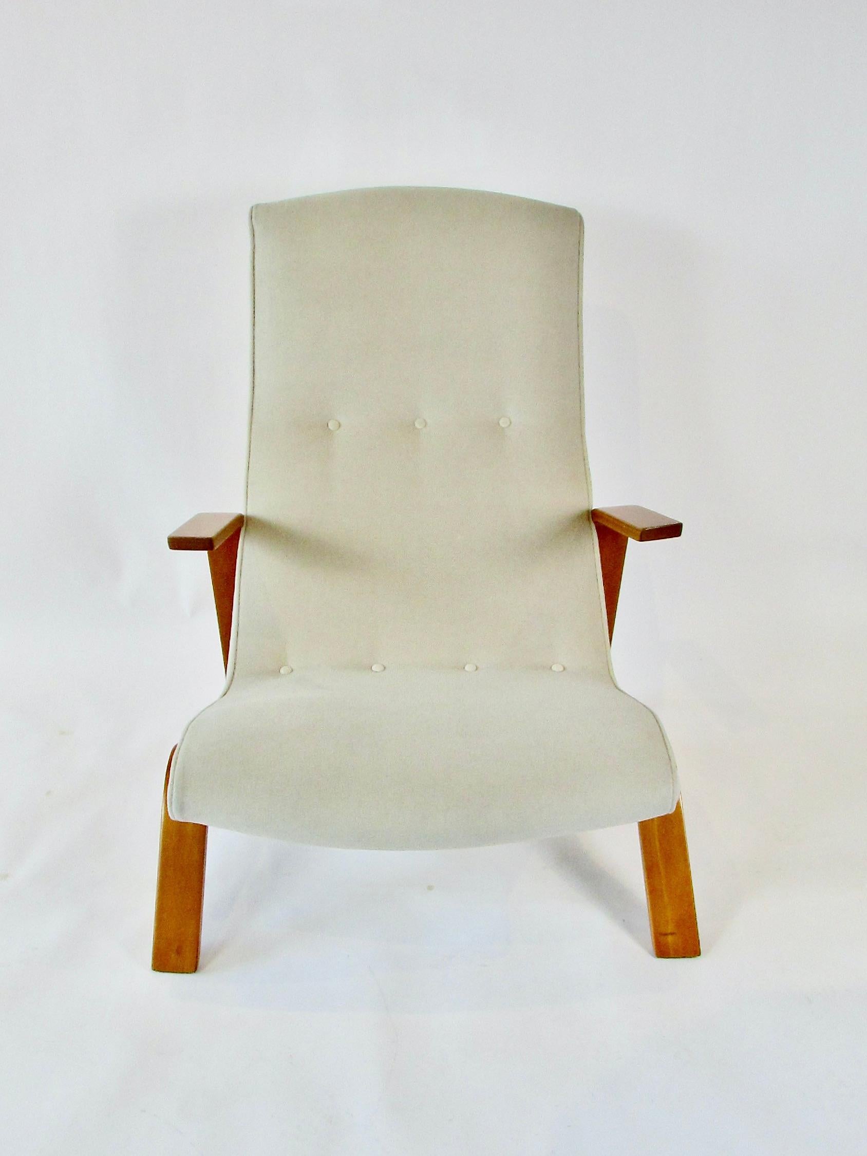 Properly Restored Early Production Eero Saarinen Grasshopper Chair for Knoll For Sale 11