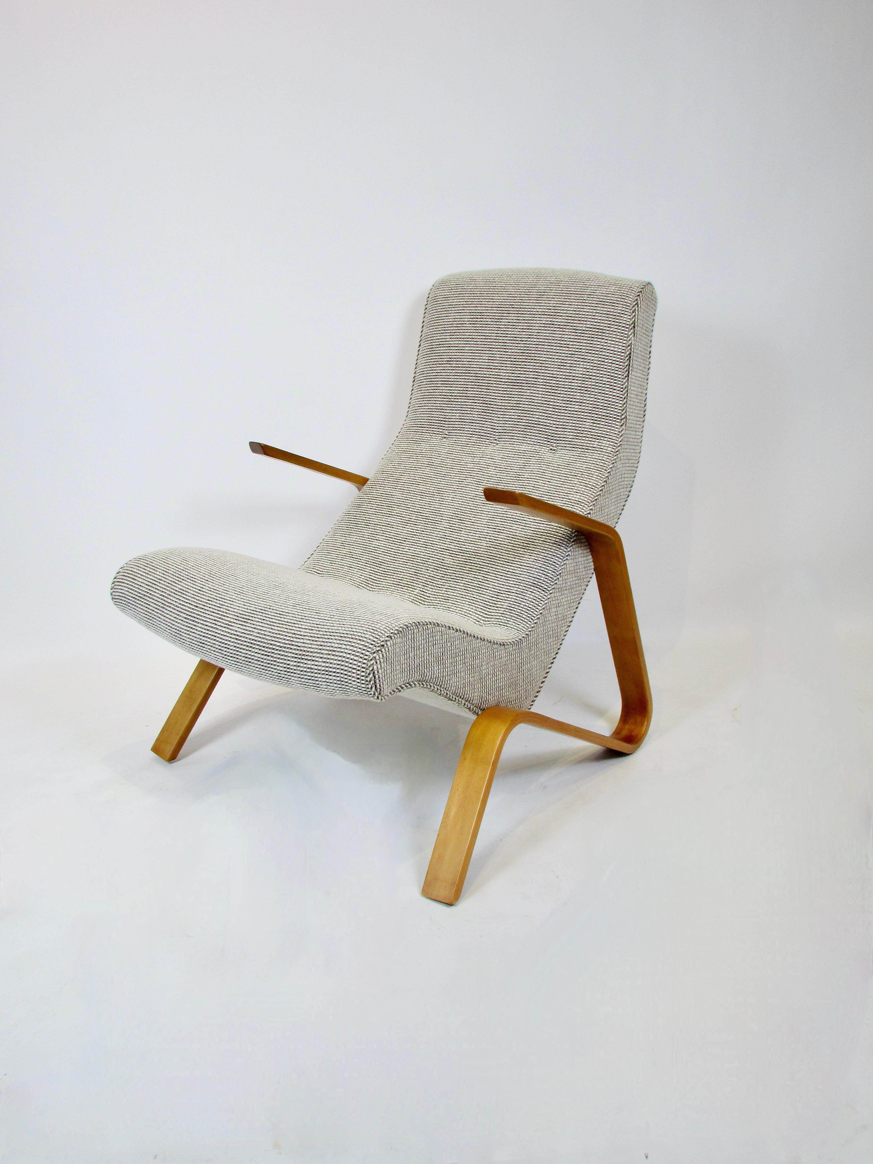 Fabric Properly Restored Early Production Eero Saarinen Grasshopper Chair for Knoll For Sale