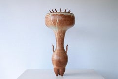 Vase Prophetia en grès émaillé tourné au tour par Robin Kerr