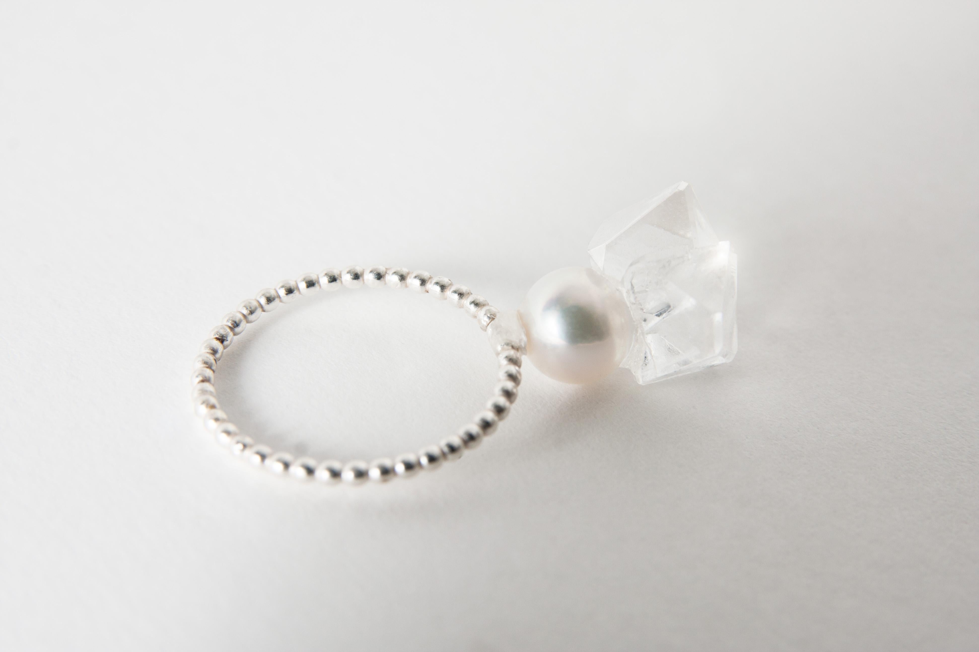 Proposal Ring Box in Pearls and Crystal Sculpted by Mark Sturkenboom 4