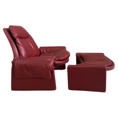 "Proposals" for Saporiti Leather Lounge Chair and Ottoman, Italy 1980