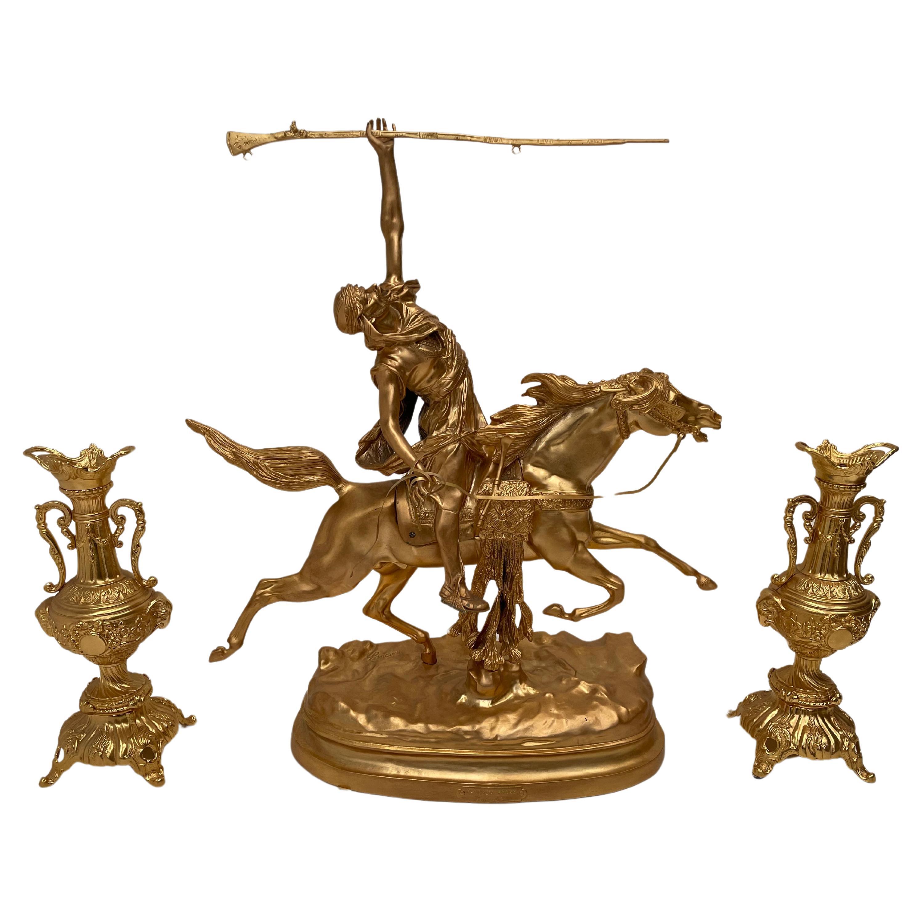 Prosper Lecourtier Français en bronze doré avec 2 candélabres 