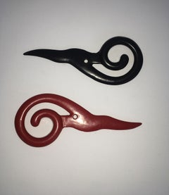 Italia 1980 Scultura astratta postmoderna in bronzo laccato rosso Prospero Rasulo