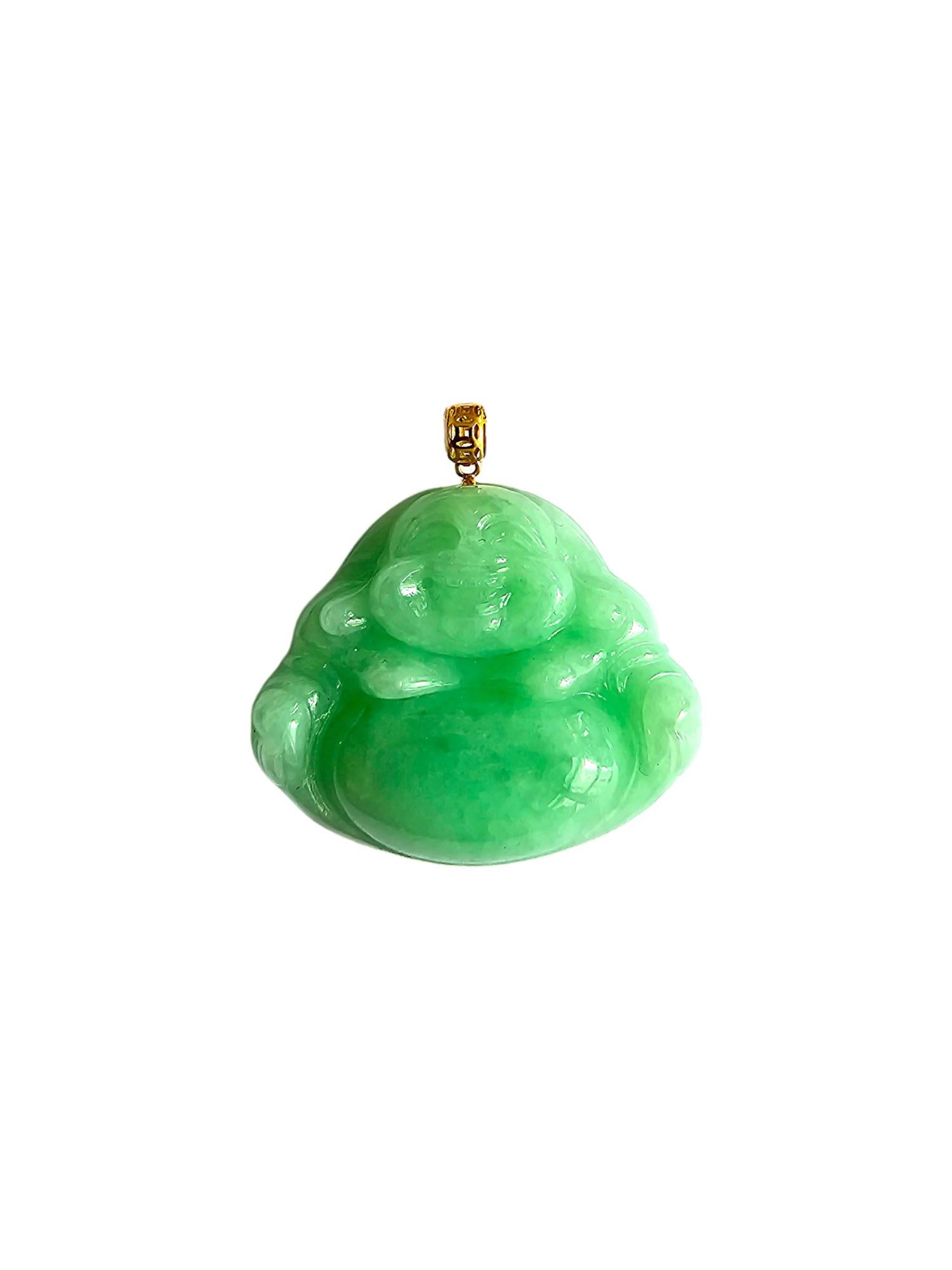 Prosperous Laughing Buddha Burmese A-Jadeite Pendant (with 18K Yellow Gold) For Sale 6