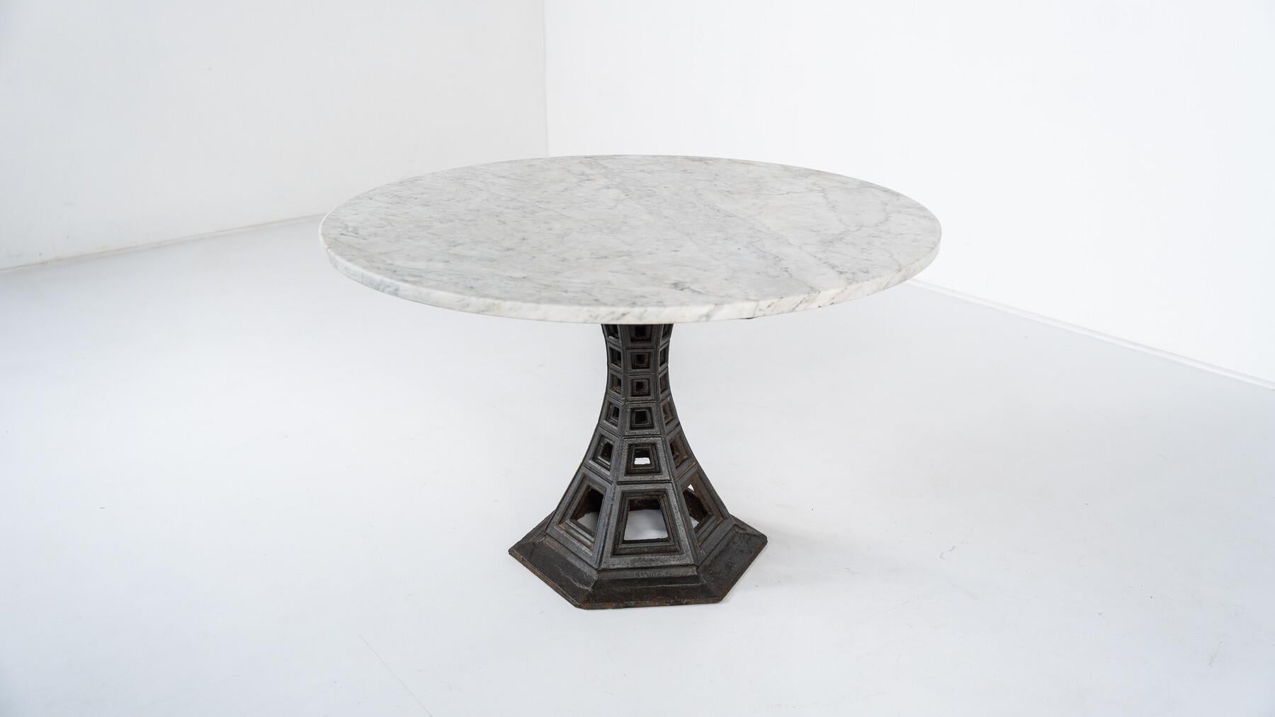 Prospettica Dining Table by Paolo Portoghesi In Good Condition For Sale In Brussels, BE