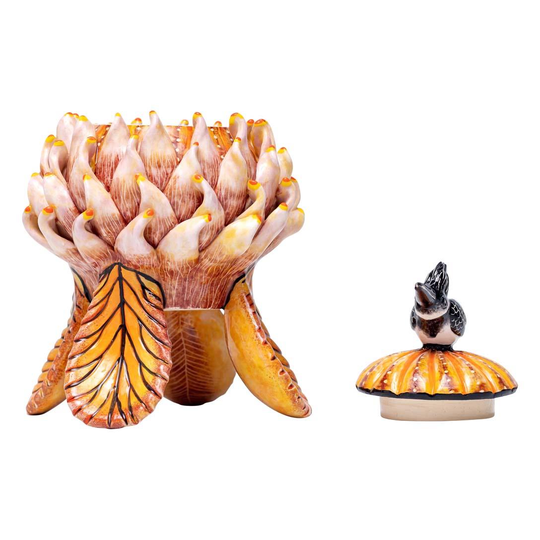 Protea Bird Jewelry Box
Discover the exquisite Protea Bird Jewelry Box, a remarkable ceramic art piece from Love Art Ceramic, crafted in South Africa in 2024. Standing at 7 inches high, 4 inches long, and 4 inches wide, this enchanting box