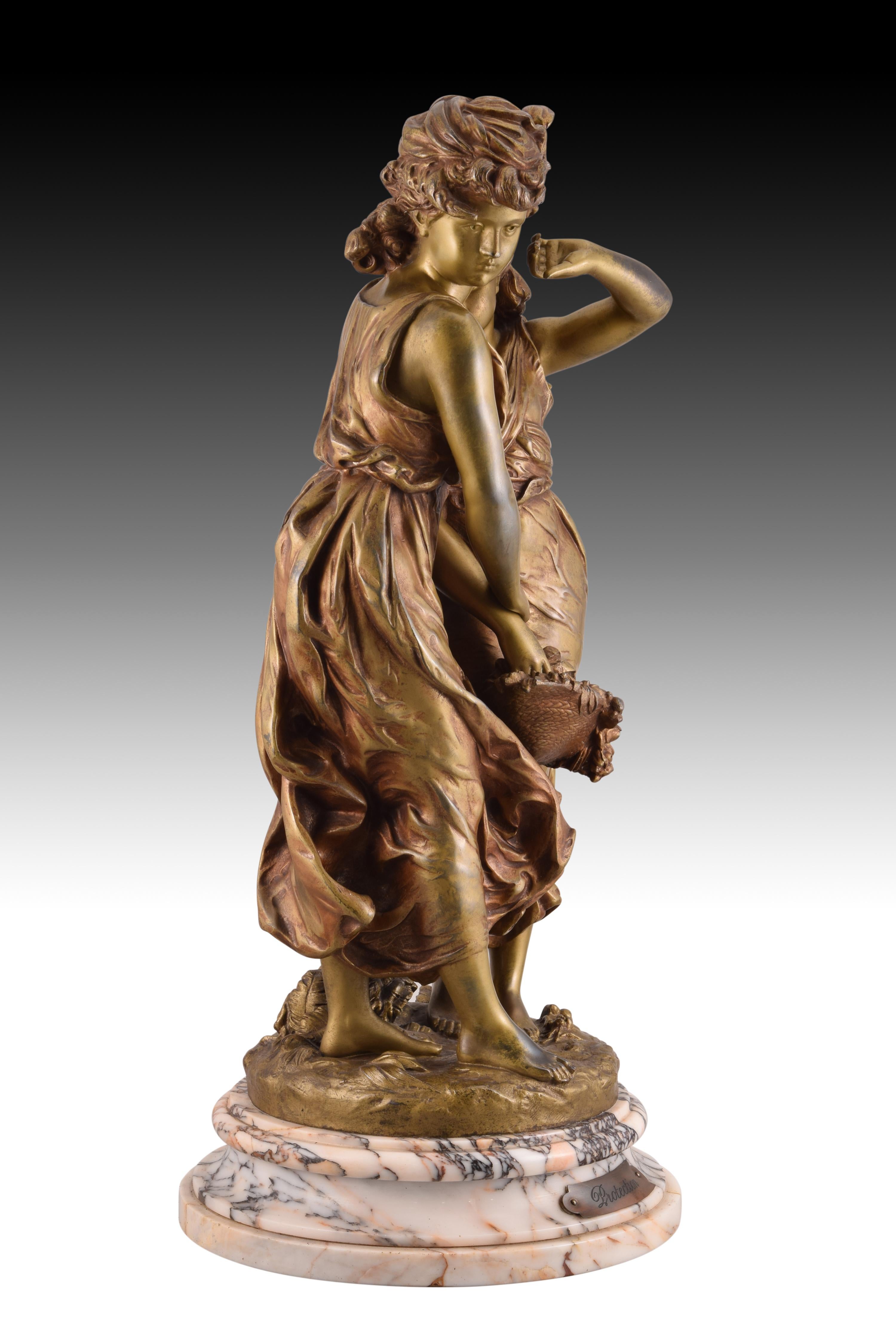 Protection. Bronze, marble. Following models of MOREAU, Hippolyte François (France, 1832-1927). France, around 1900. 
Signature on base. With foundry seal. 
The piece has a circular base, with simple moldings and a plaque with the title of the