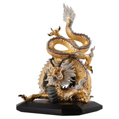 Protective Dragon Sculpture, Gold, Special Edition, Limited Edition
