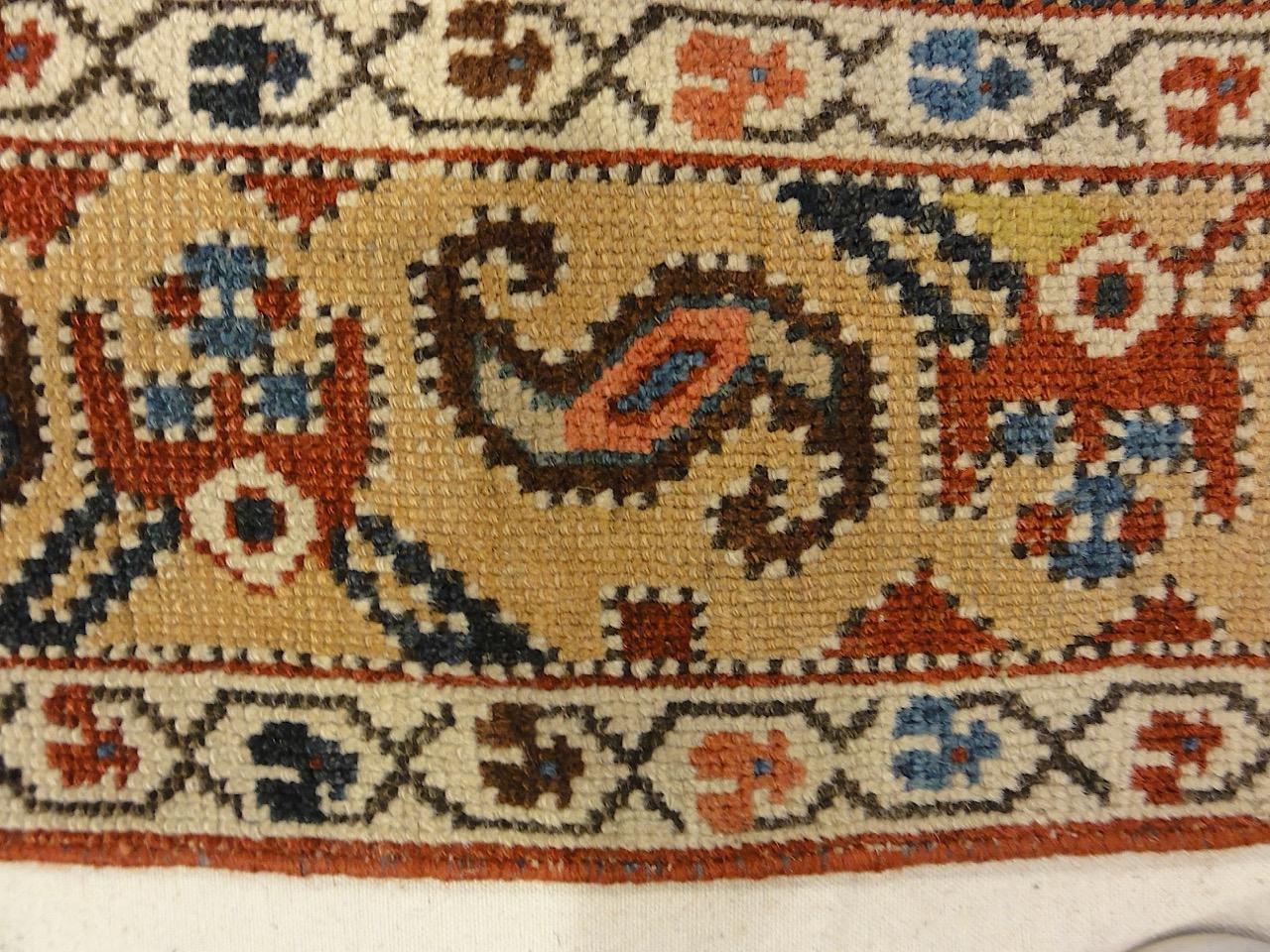 Annodato a mano Proto-curdo persiano nord-occidentale Circa 1700 in vendita