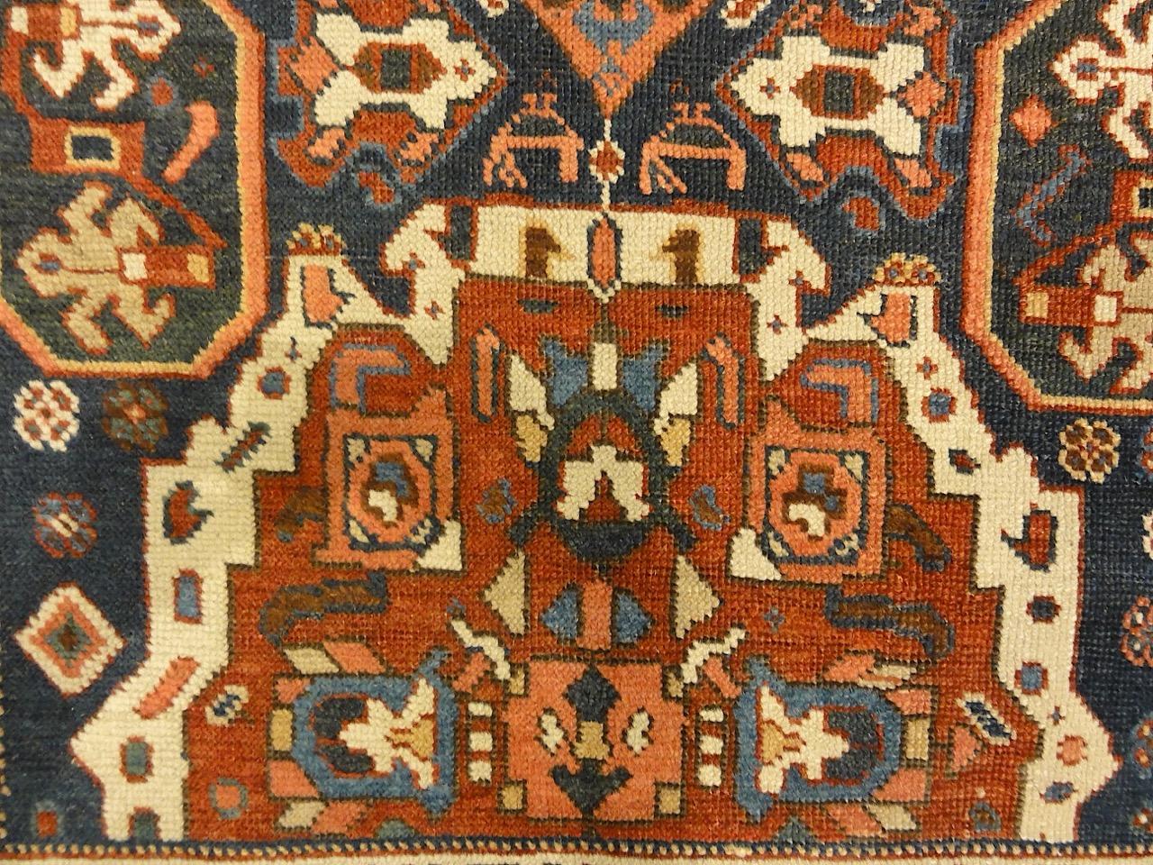 Proto-curdo persiano nord-occidentale Circa 1700 In condizioni buone in vendita a Santa Barbara, CA