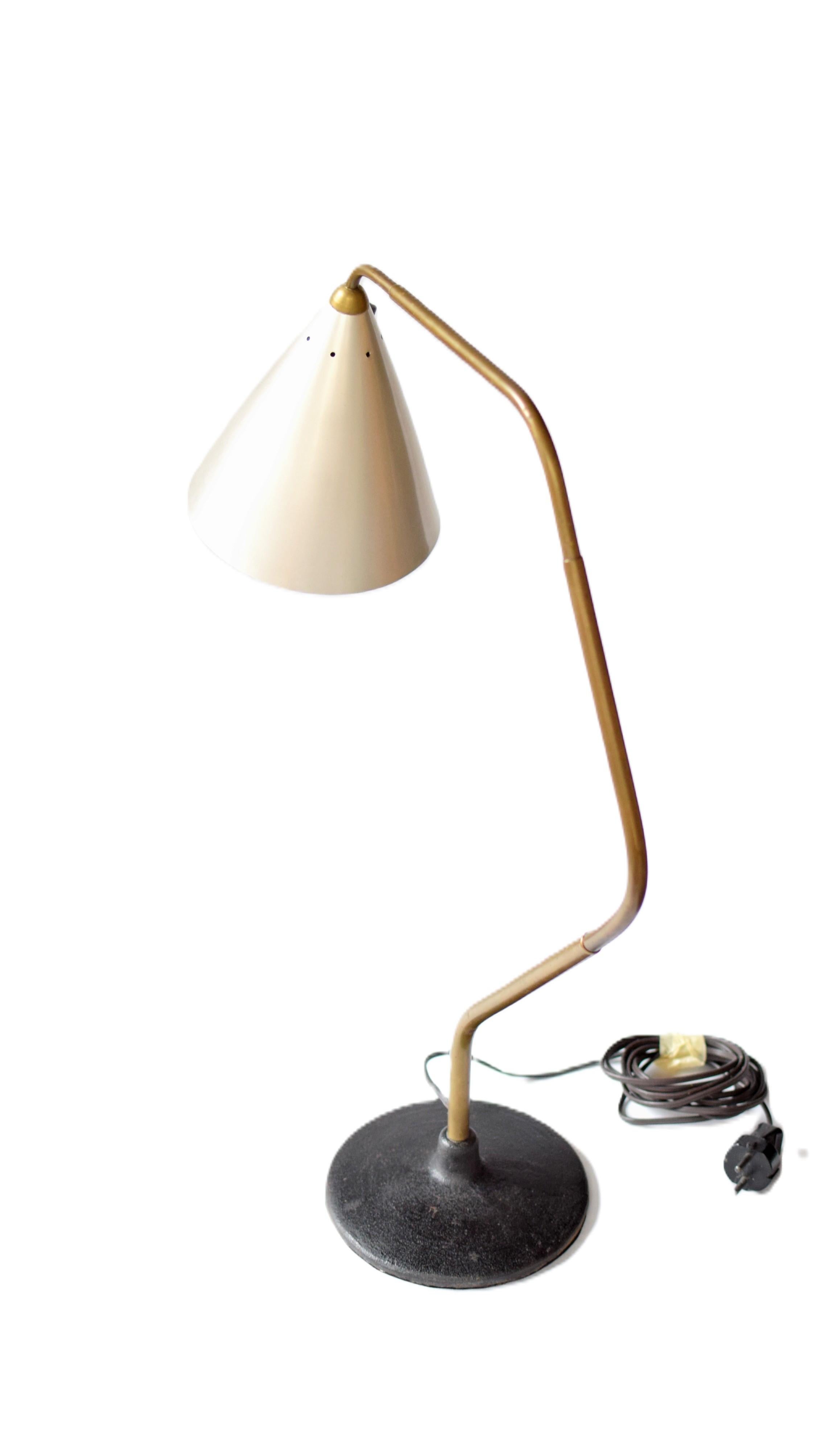 Prototipo: Gran lámpara de sobremesa Flamingo de Karl Hagenauer para Hagenauer, finales de los años 40 Moderno de mediados de siglo en venta
