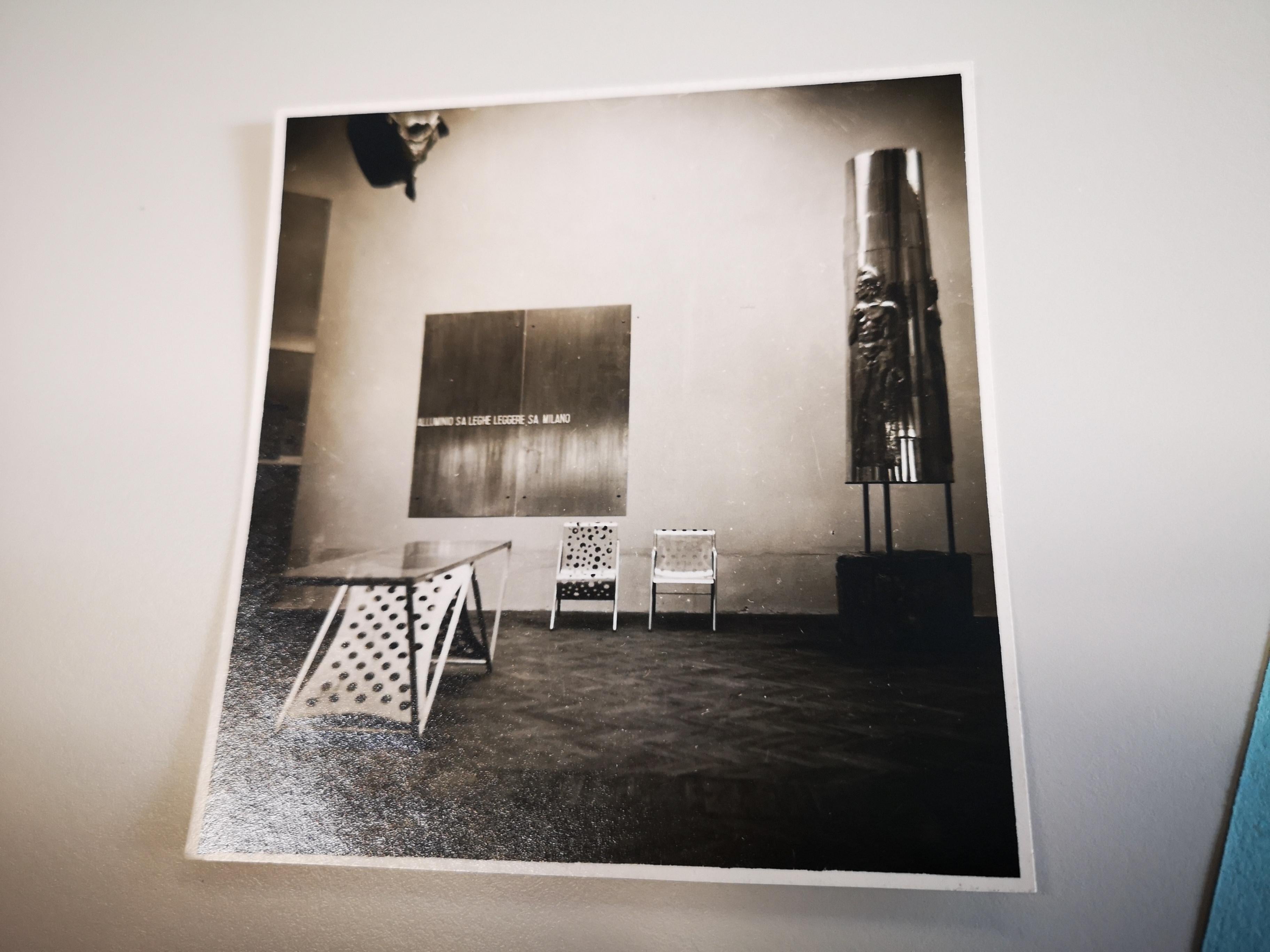 Prototipo de sillón de aluminio de Gabriele Mucchi en venta 5