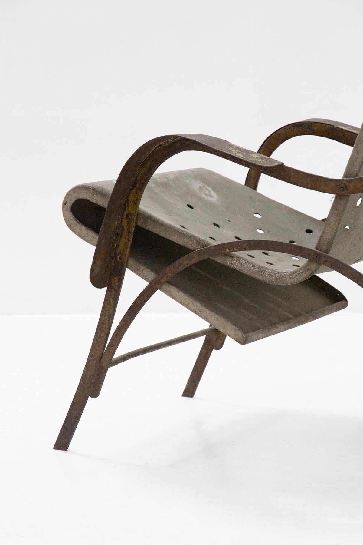 Prototipo de sillón de aluminio de Gabriele Mucchi en Bueno estado para la venta en Milano, IT