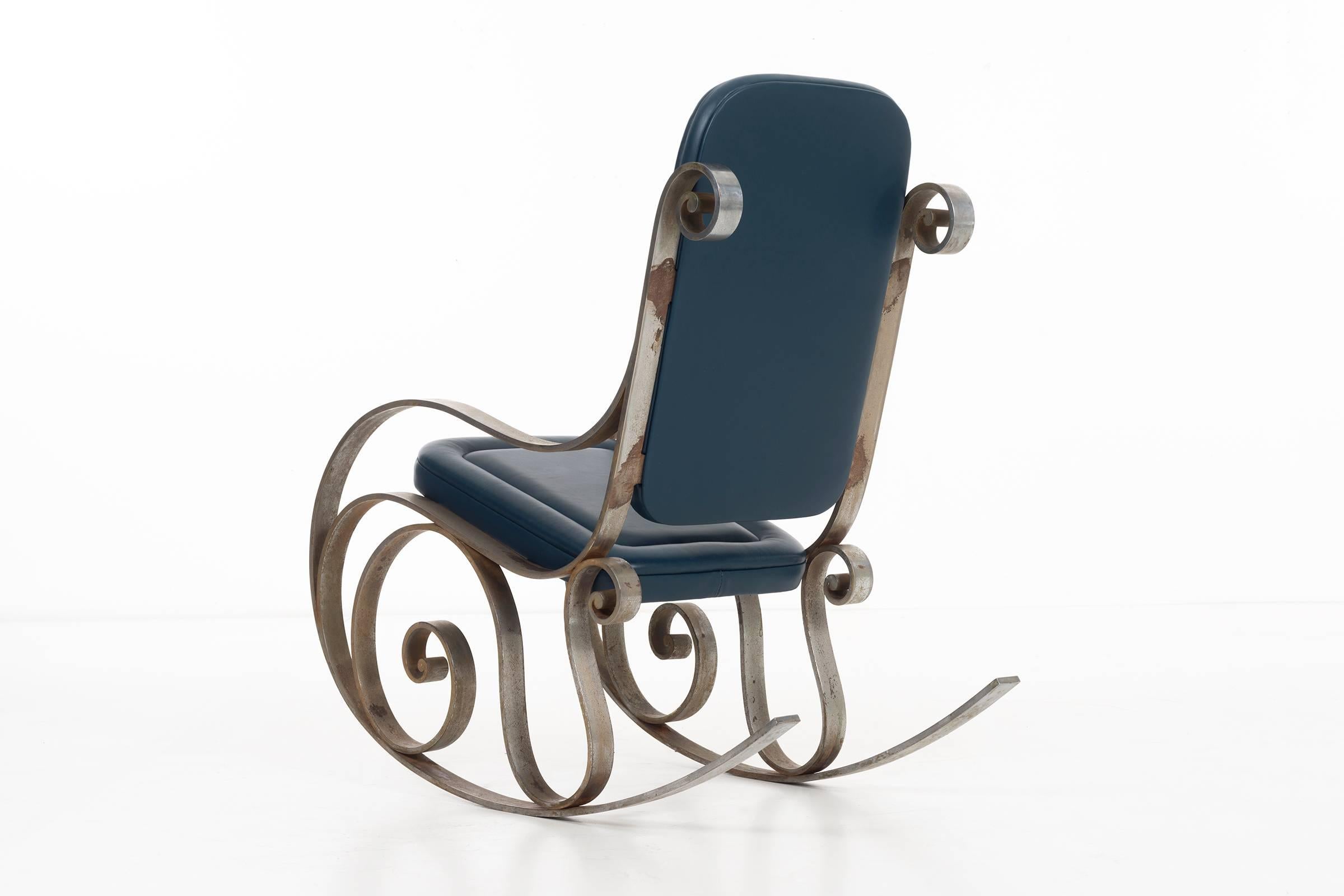 Moderne Prototype de chaise à bascule d'Arturo Pani en vente