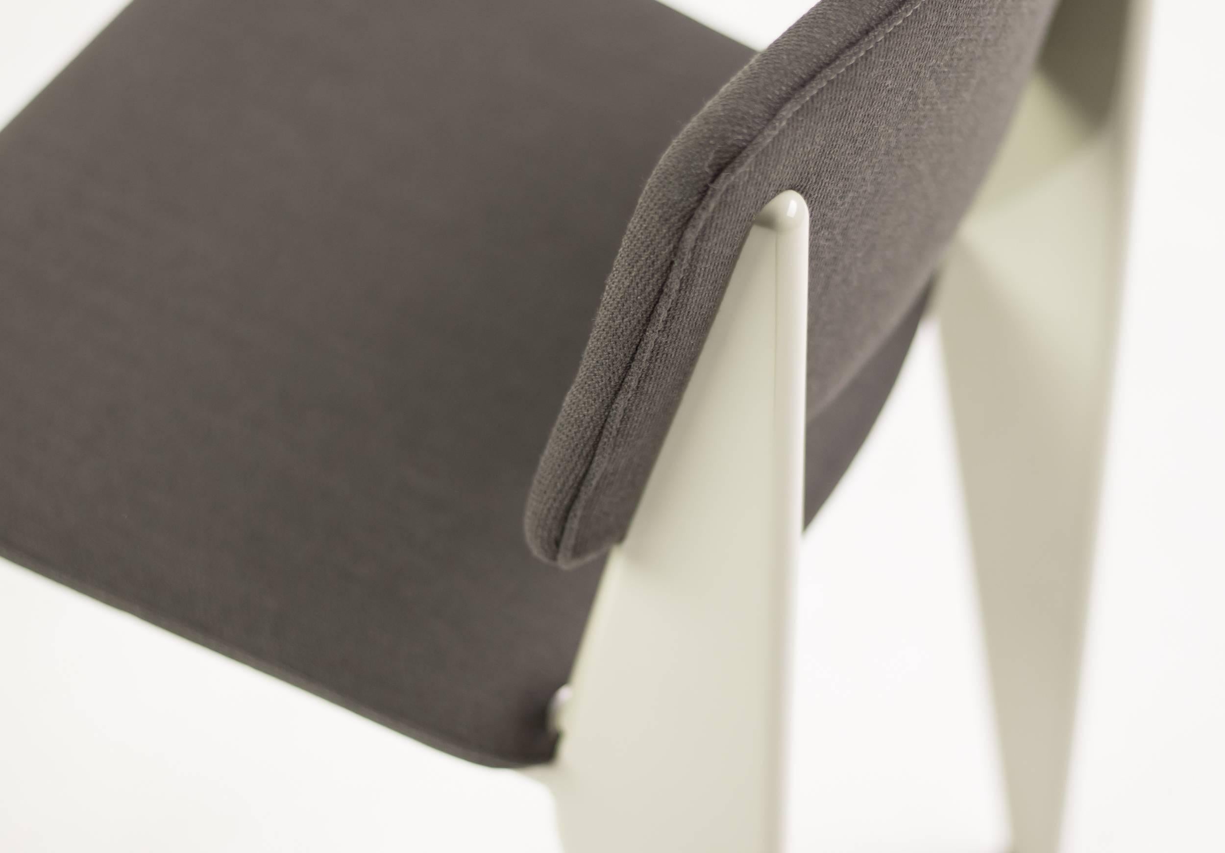 Acier Chaise Prouvé Raw Standard SR