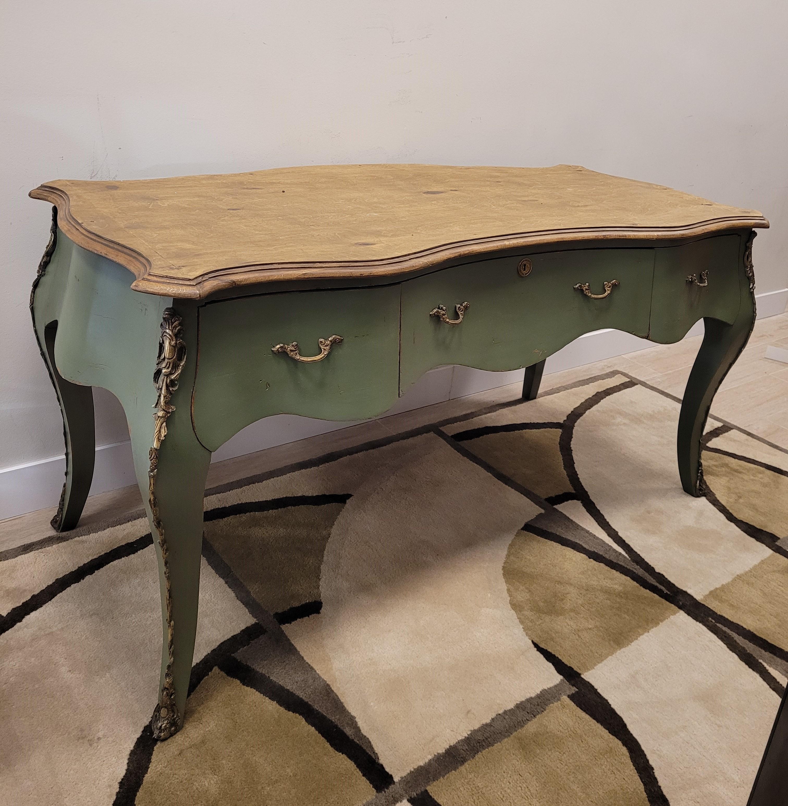 Provençal Green Center Console  table, polychrome, 50's - 60's - France For Sale 3