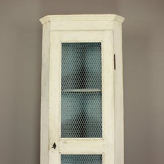 French Provençal 18th Century Louis XVI Grey Painted Corner Cupboard/Encoignure