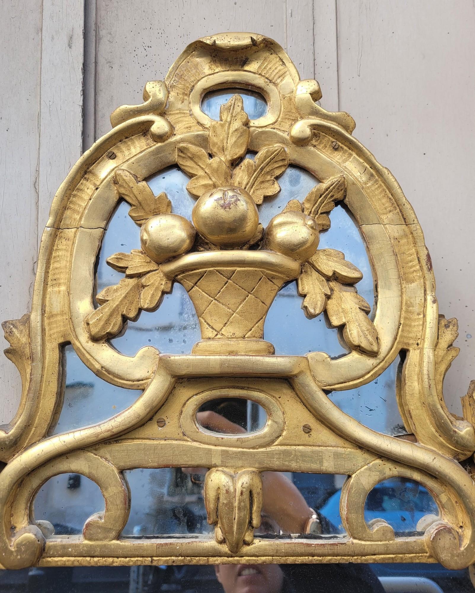 Provenzalischer Spiegel in Goldholz, Beaucaire, Ende 18. Jahrhundert im Angebot 7