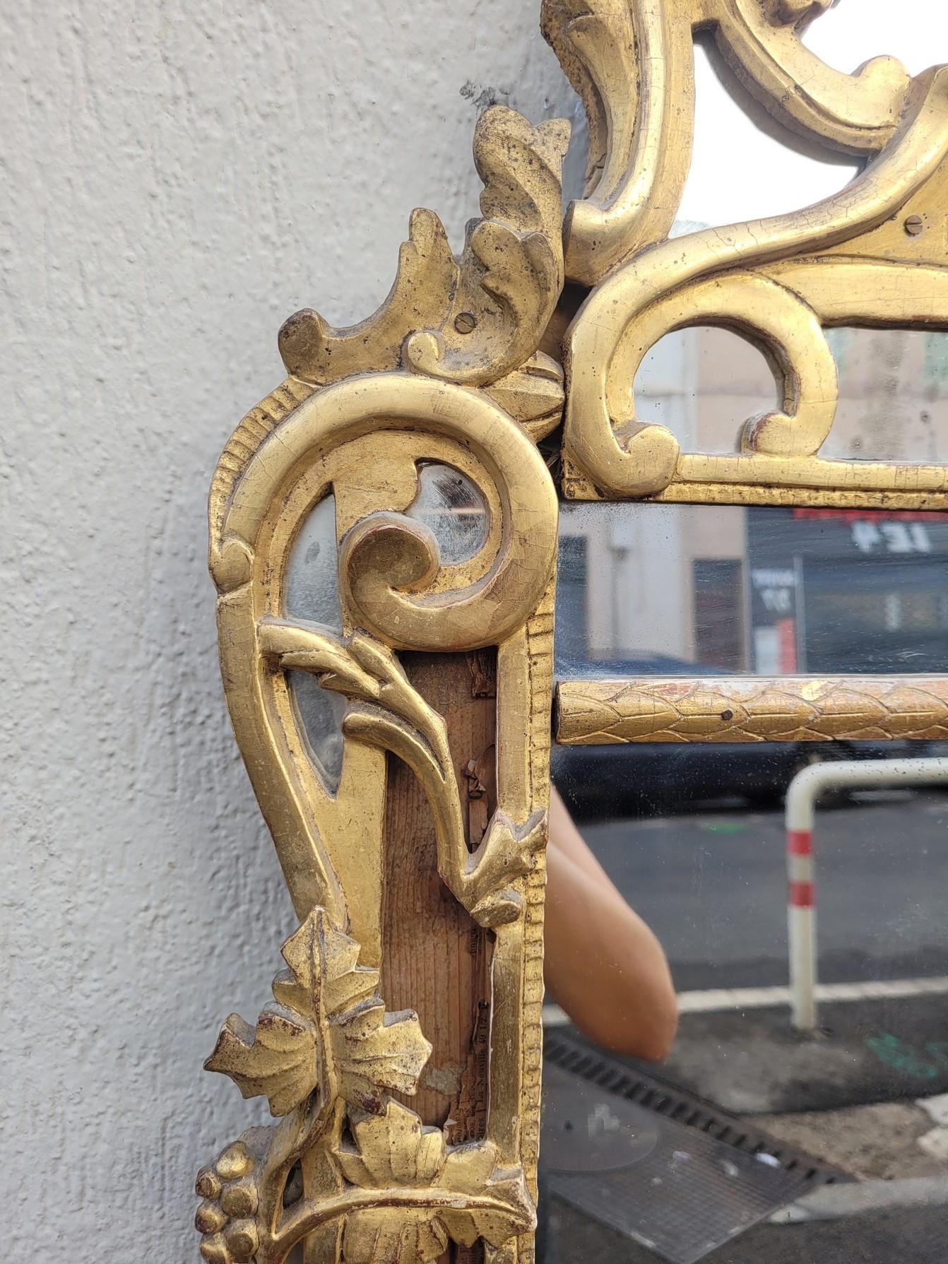French Provençal Mirror In Golden Wood, Beaucaire, Late 18th Century For Sale