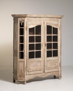 Vitrine aus provenzalischer Eiche, handgefertigtes Antiquitätstück, um 1820, rustikaler Charme