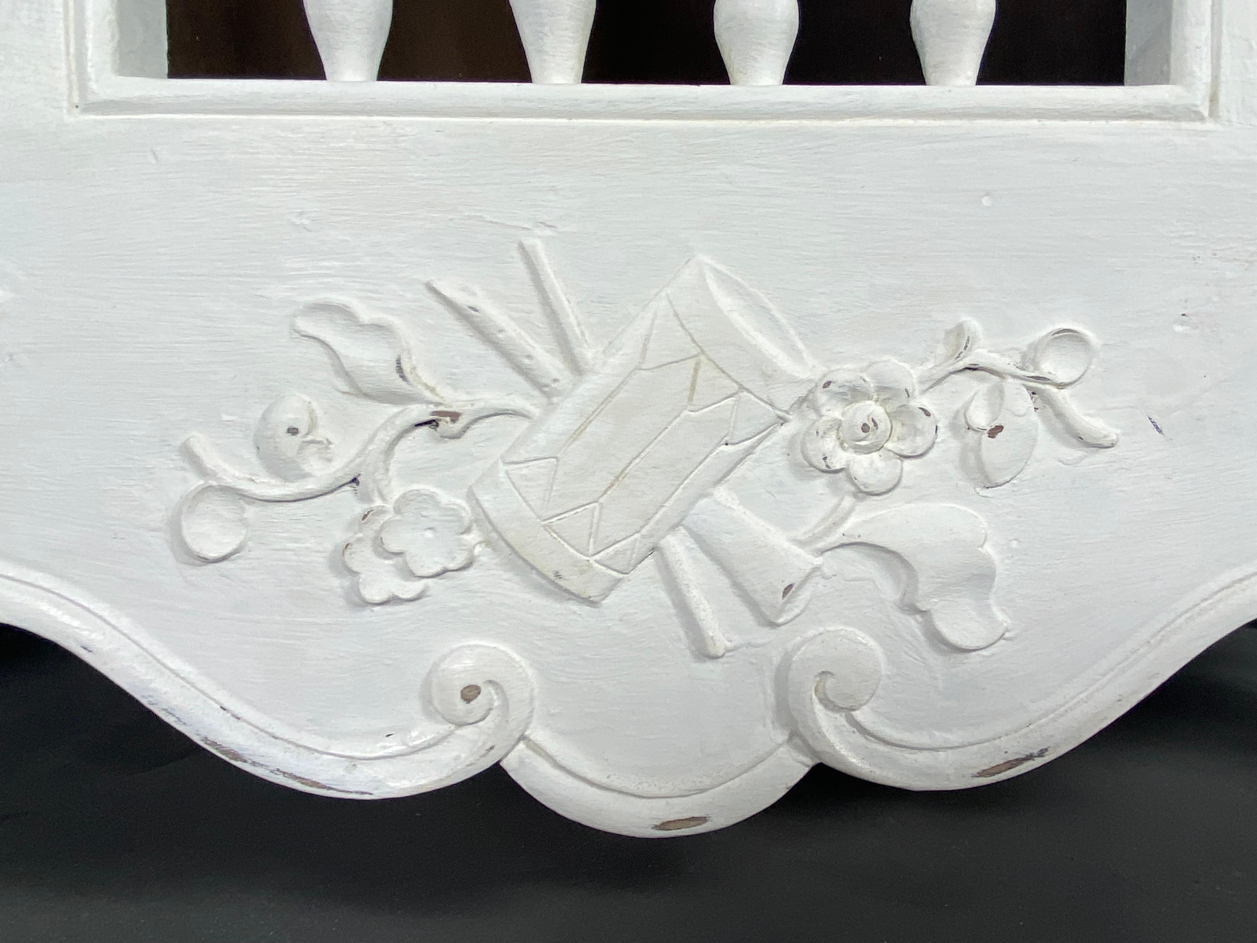 French Provencal panetière in carved and white lacquered walnut For Sale