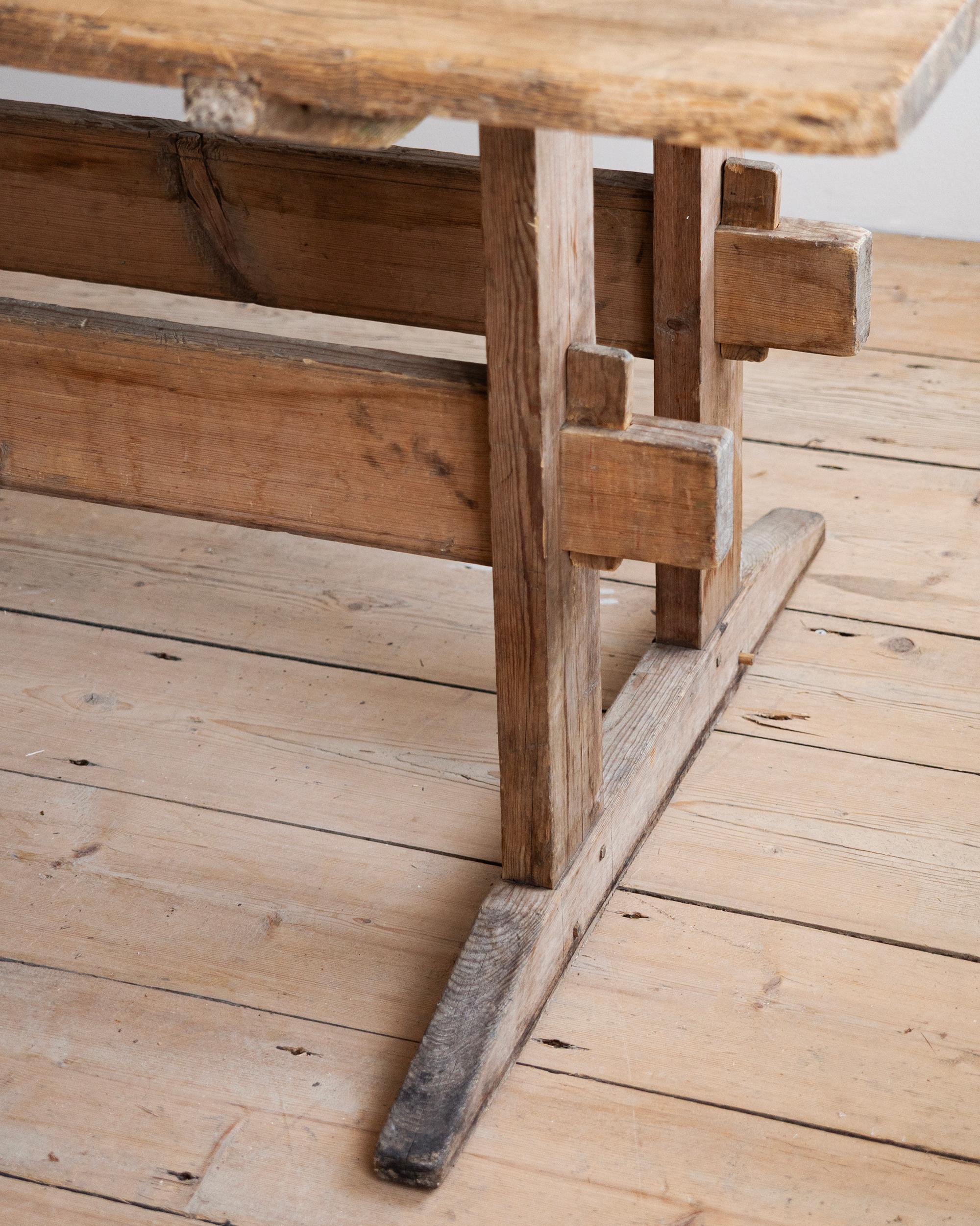 XIXe siècle Table à tréteaux suédoise provinciale du 19ème siècle en vente