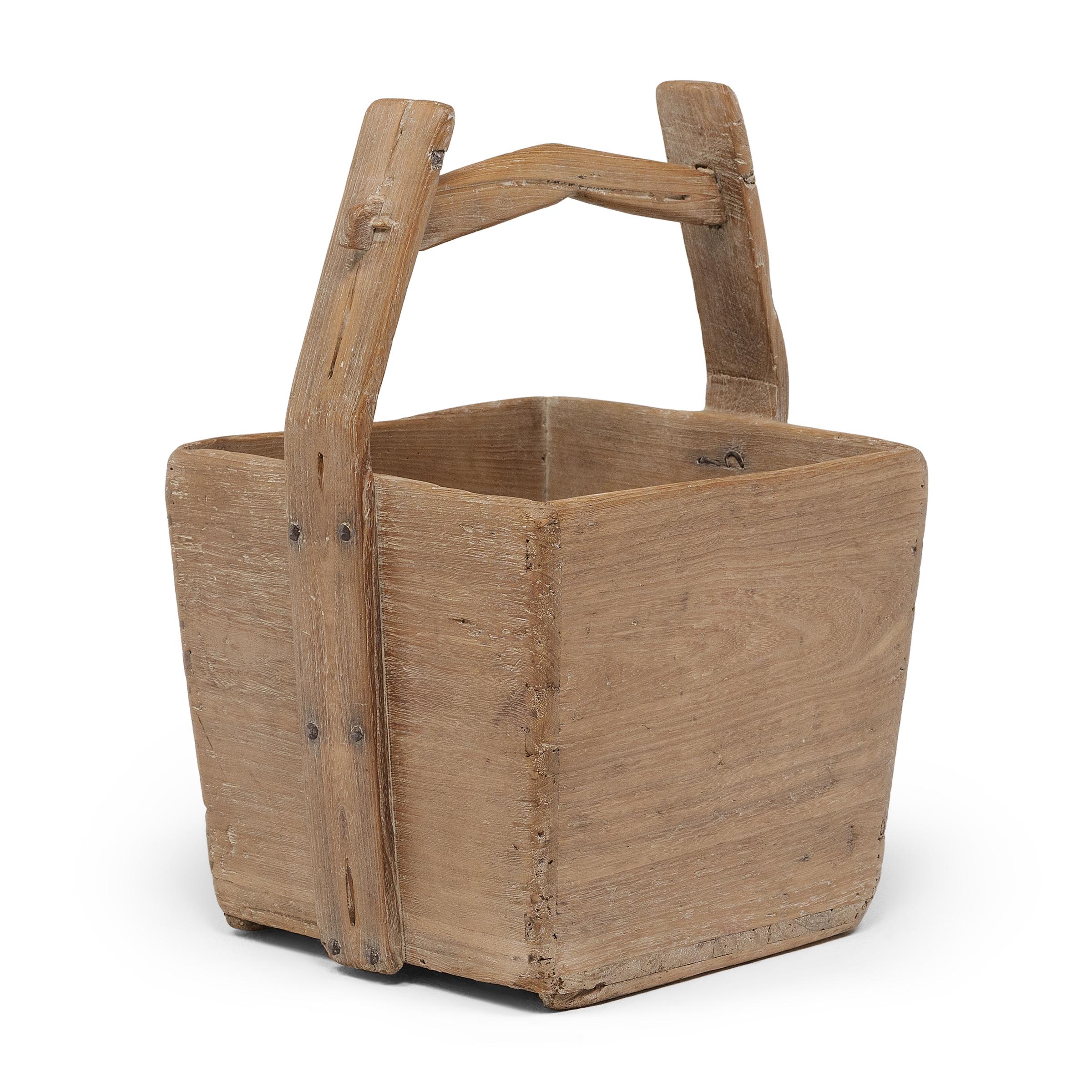 Provincial Chinese Grain Container, c. 1900 In Good Condition For Sale In Chicago, IL