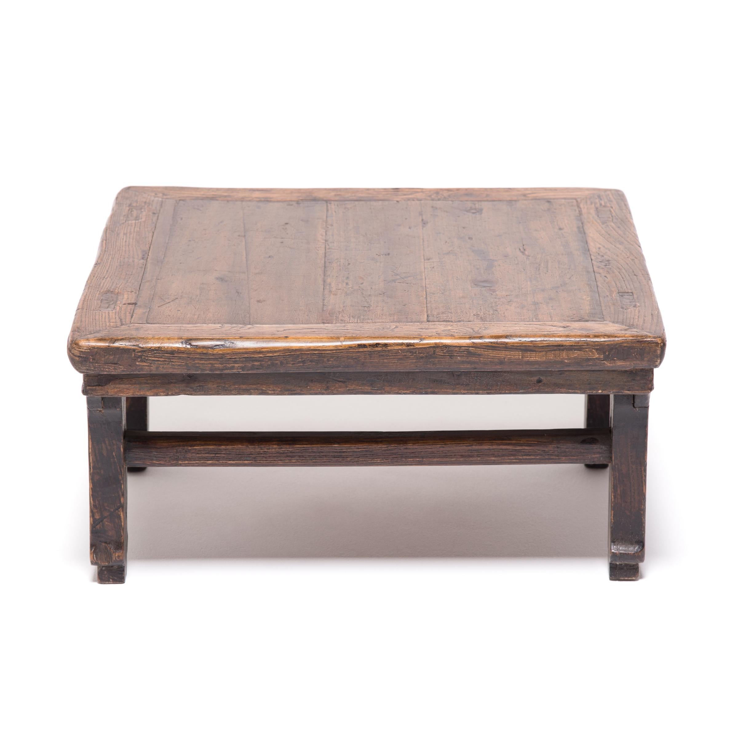 Provincial Chinese Low Table, c. 1875 In Good Condition For Sale In Chicago, IL