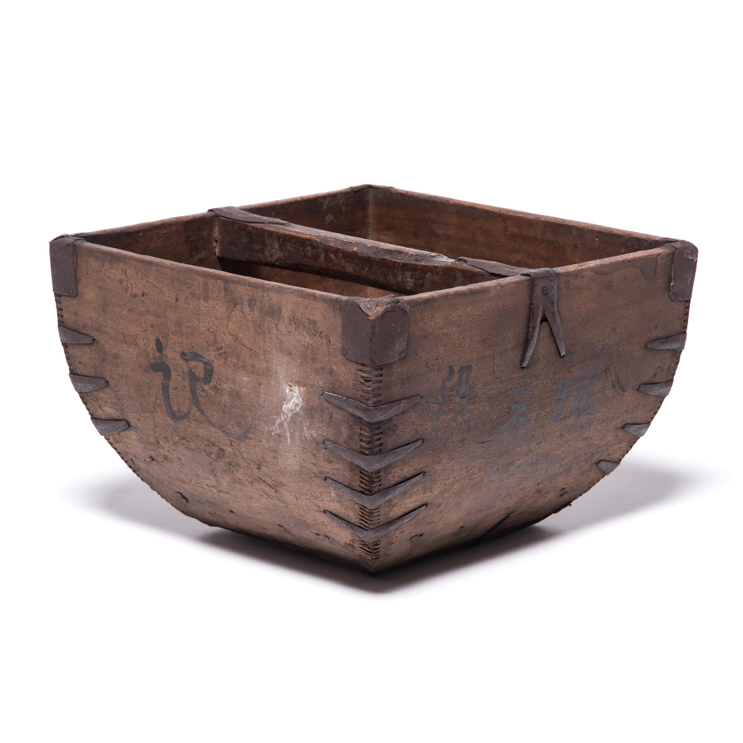 Qing Provincial Chinese Rice Measure, circa 1900 For Sale