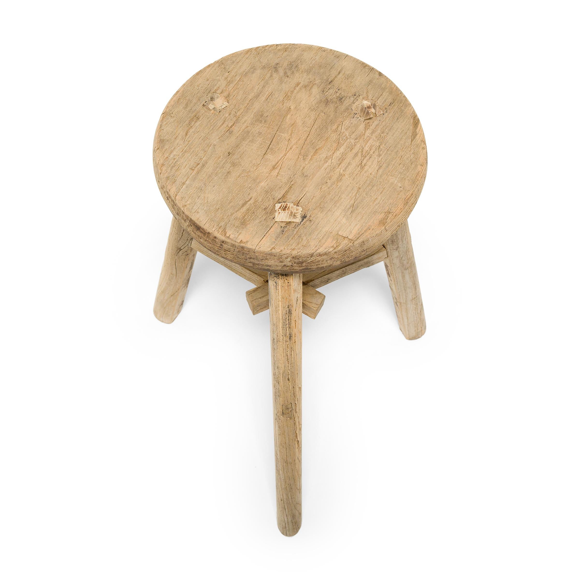 Provincial Chinese Round Tri-Leg Stool, c. 1900 In Good Condition In Chicago, IL