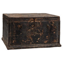Provincial Chinese Storage Trunk, Early 20th Century