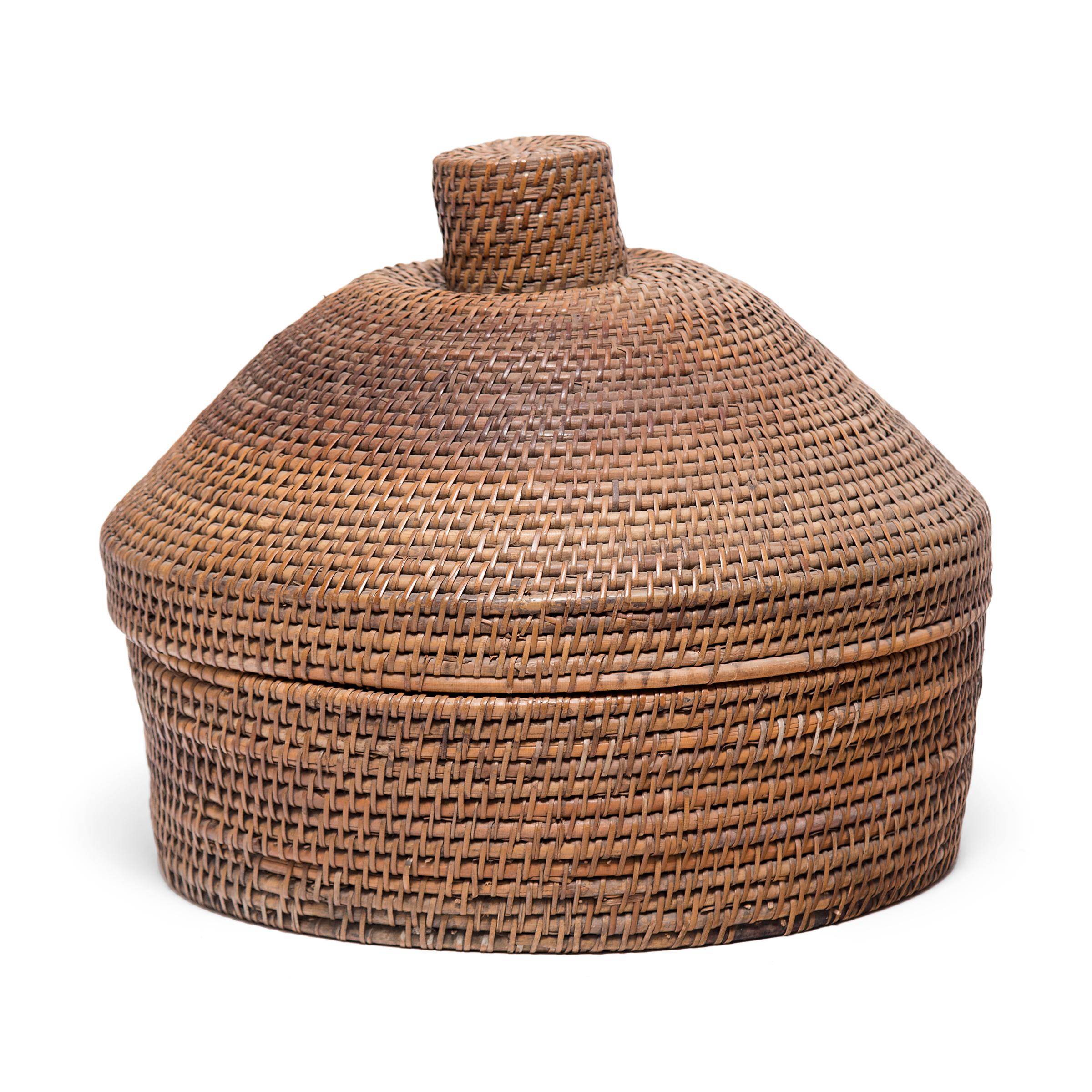 Hand-Woven Provincial Chinese Woven Summer Hat Box, circa 1850