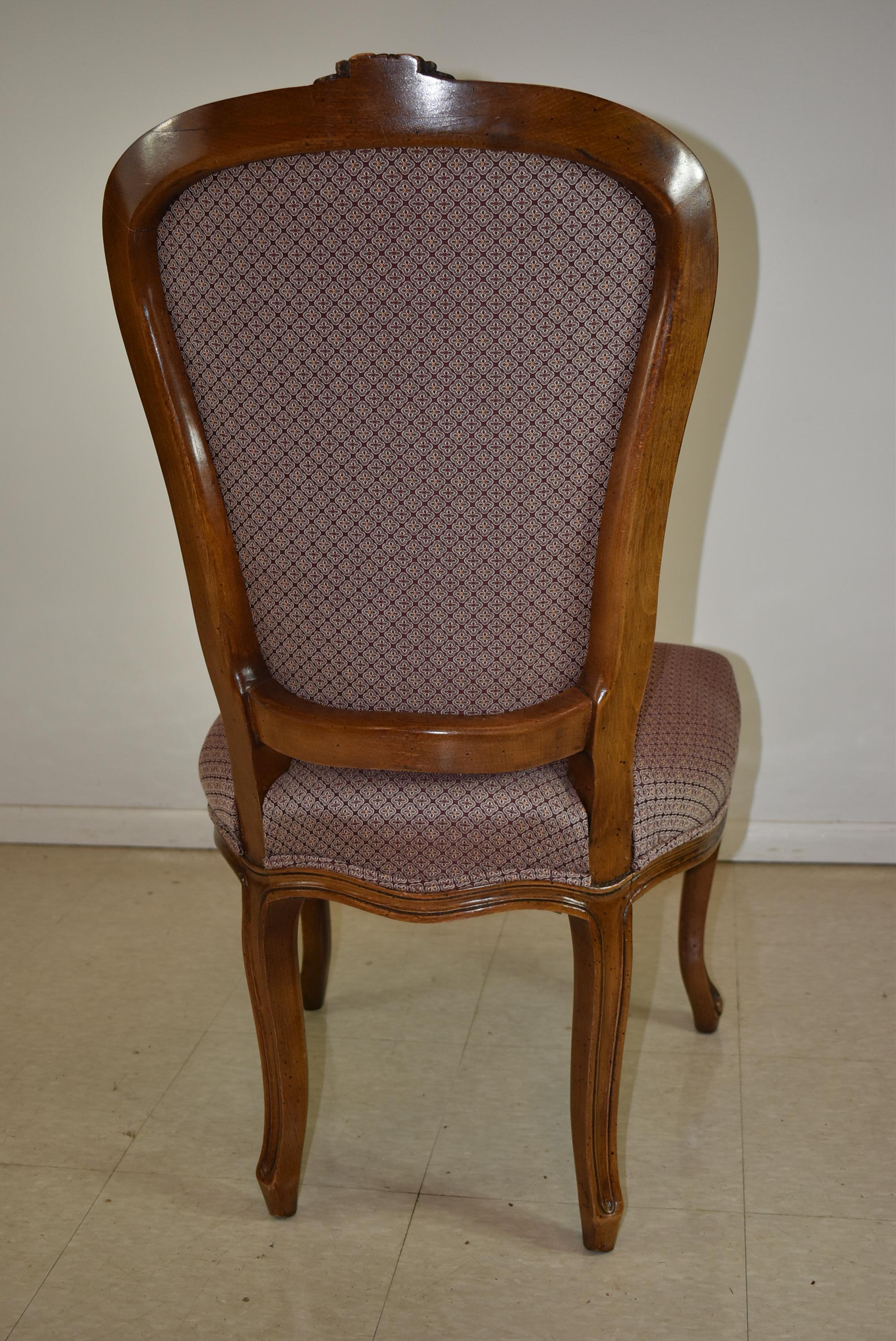 Provincial Ethan Allen Game Table and Chairs In Good Condition In Toledo, OH