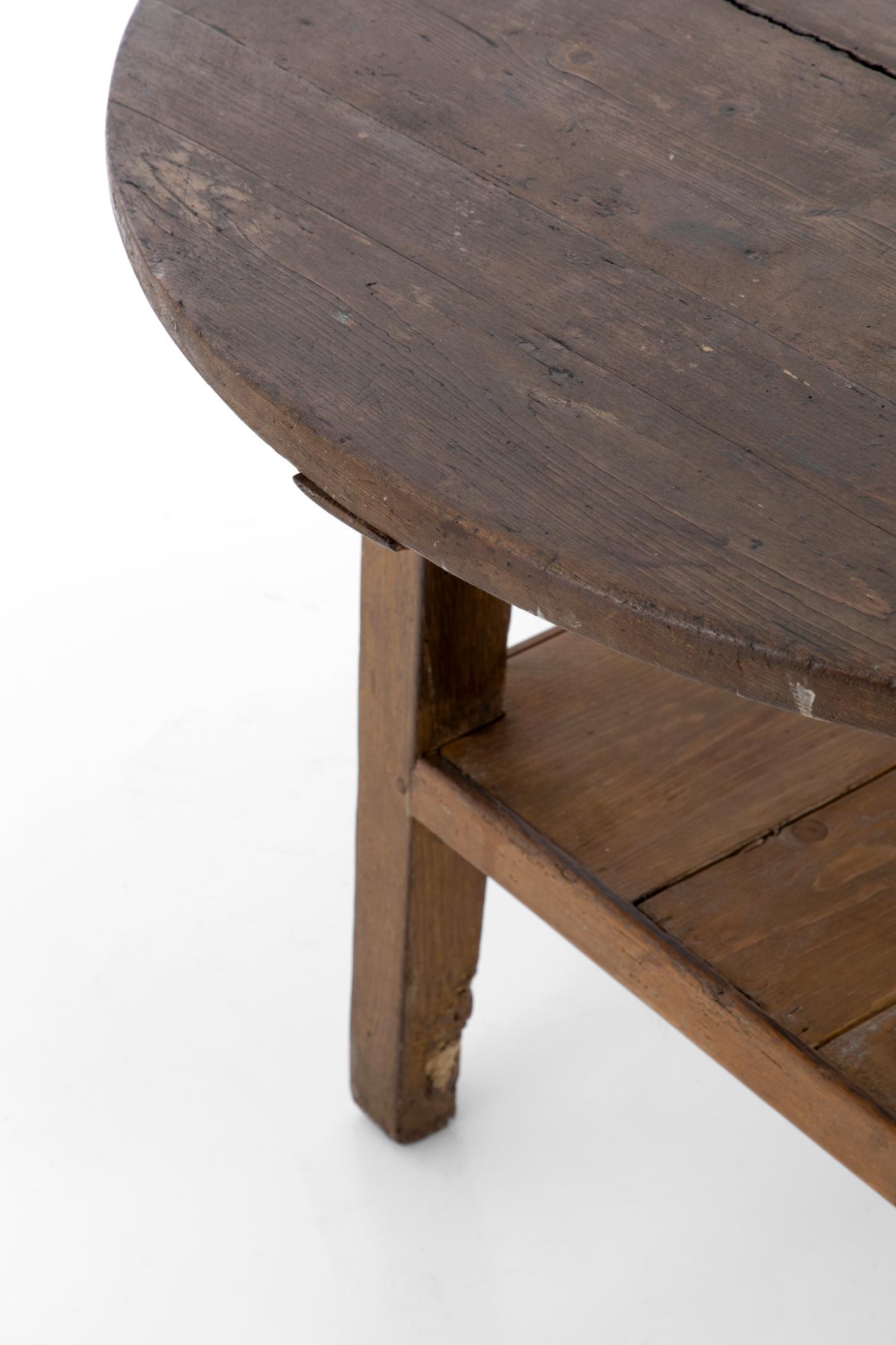 Provincial French Farmhouse Side Table with Legs in Beech, circa 1900 2