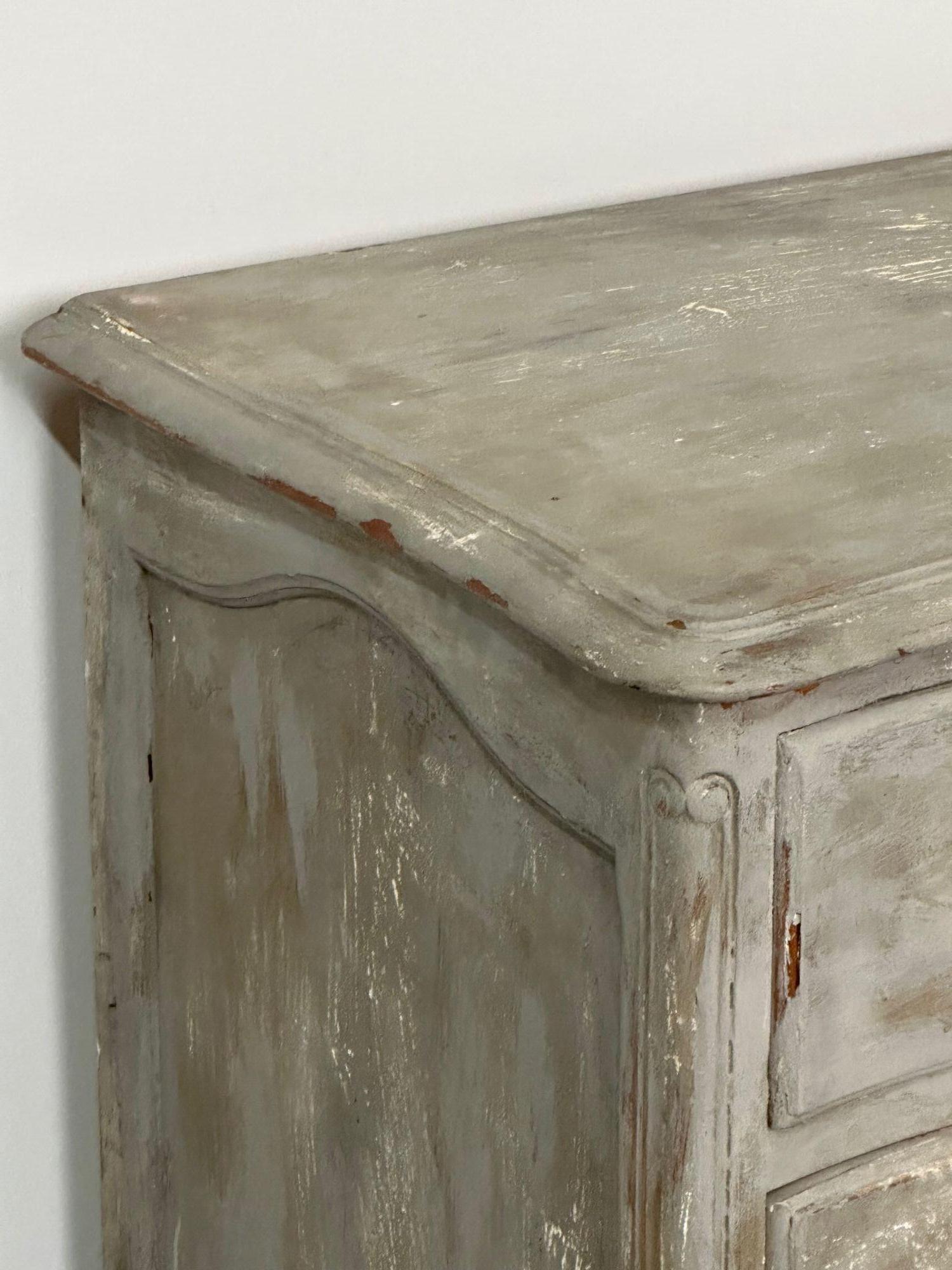 Provincial Gustavian Style Swedish Paint Decorated / Distressed Commode, Chest For Sale 5