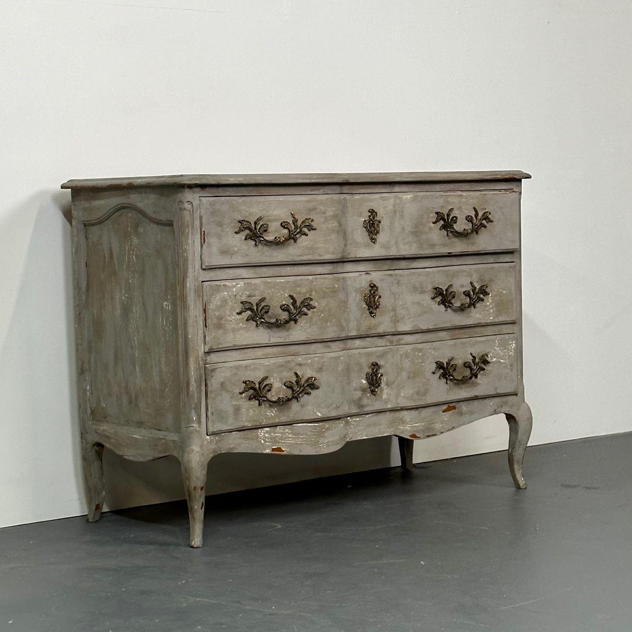 Provincial Gustavian Style Swedish Paint Decorated / Distressed Commode, Chest For Sale 2