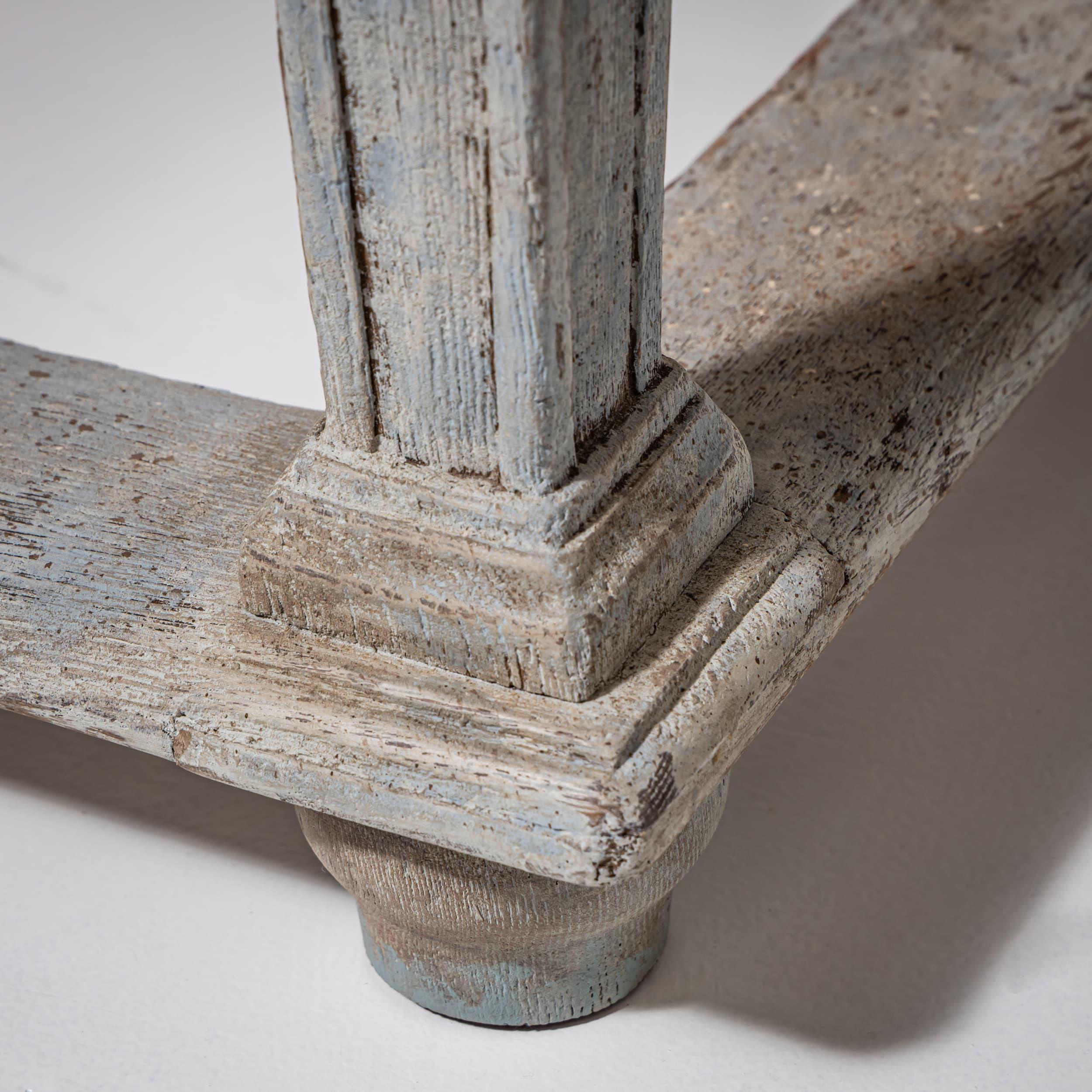 Provinzieller Louis-XVI-Esstisch mit grauer Oberfläche, Ende 18. Jahrhundert im Angebot 1