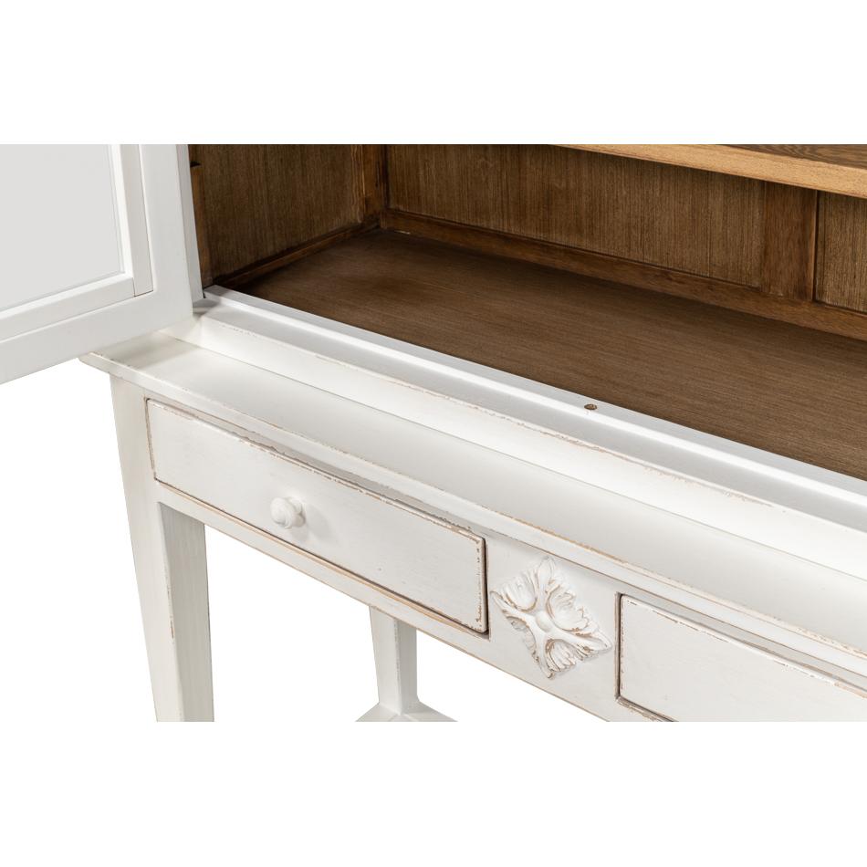 Provincial Painted Display Cabinet In New Condition For Sale In Westwood, NJ